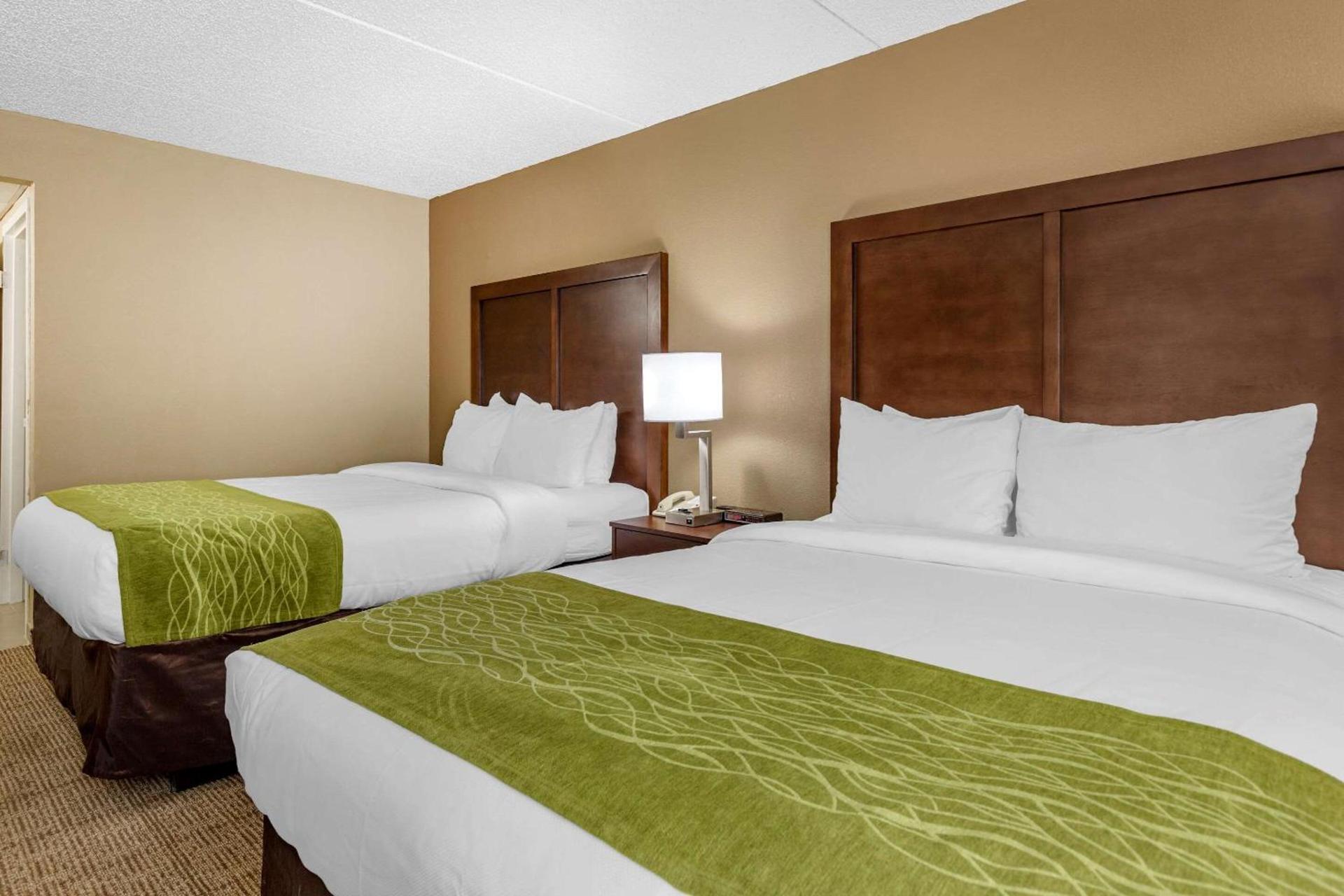 Comfort Inn Edison - New Brunswick photo 24