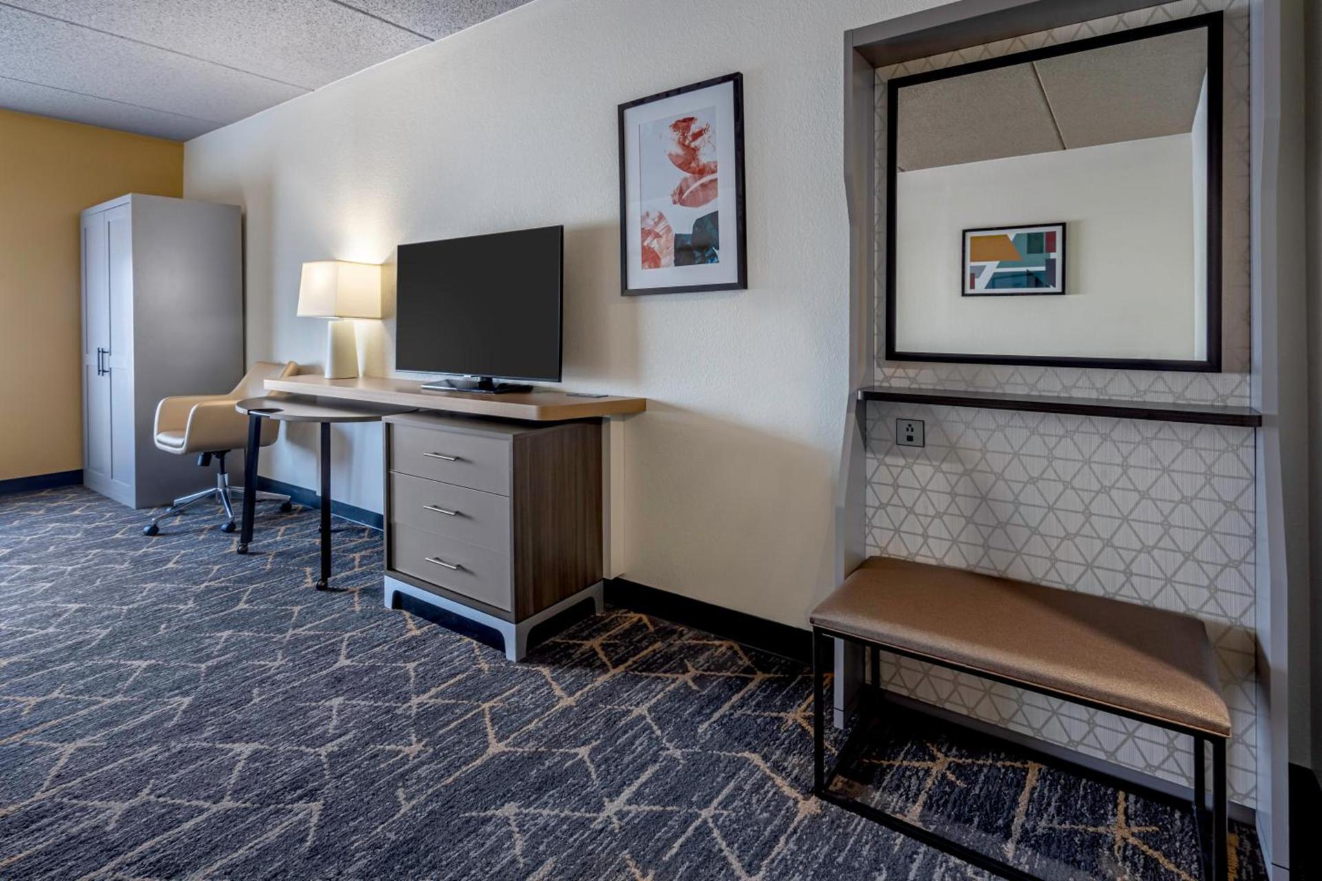 Holiday Inn & Suites Wausau-Rothschild by IHG photo 18