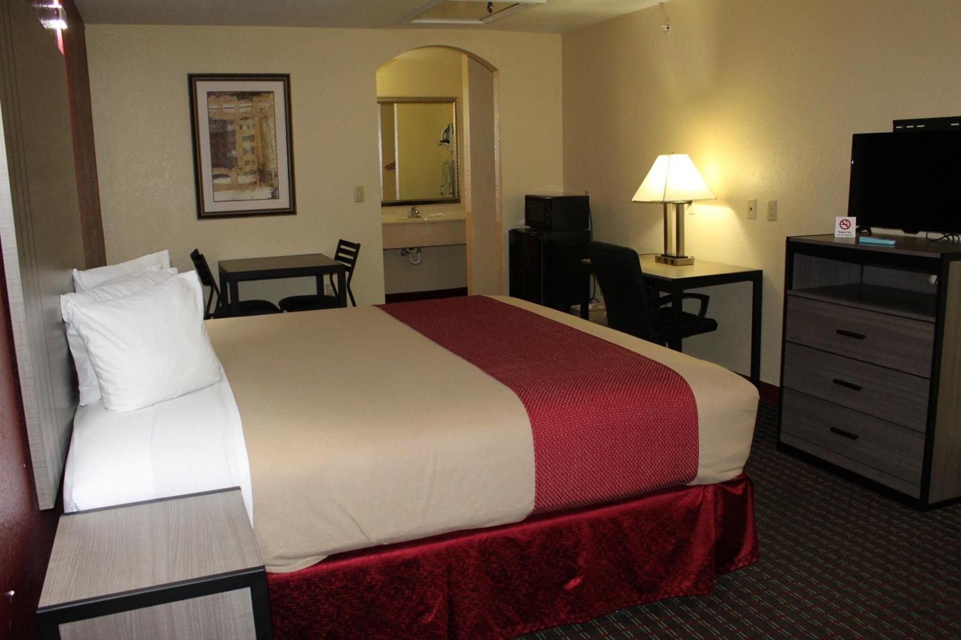 Scottish Inns Fort Worth photo 19