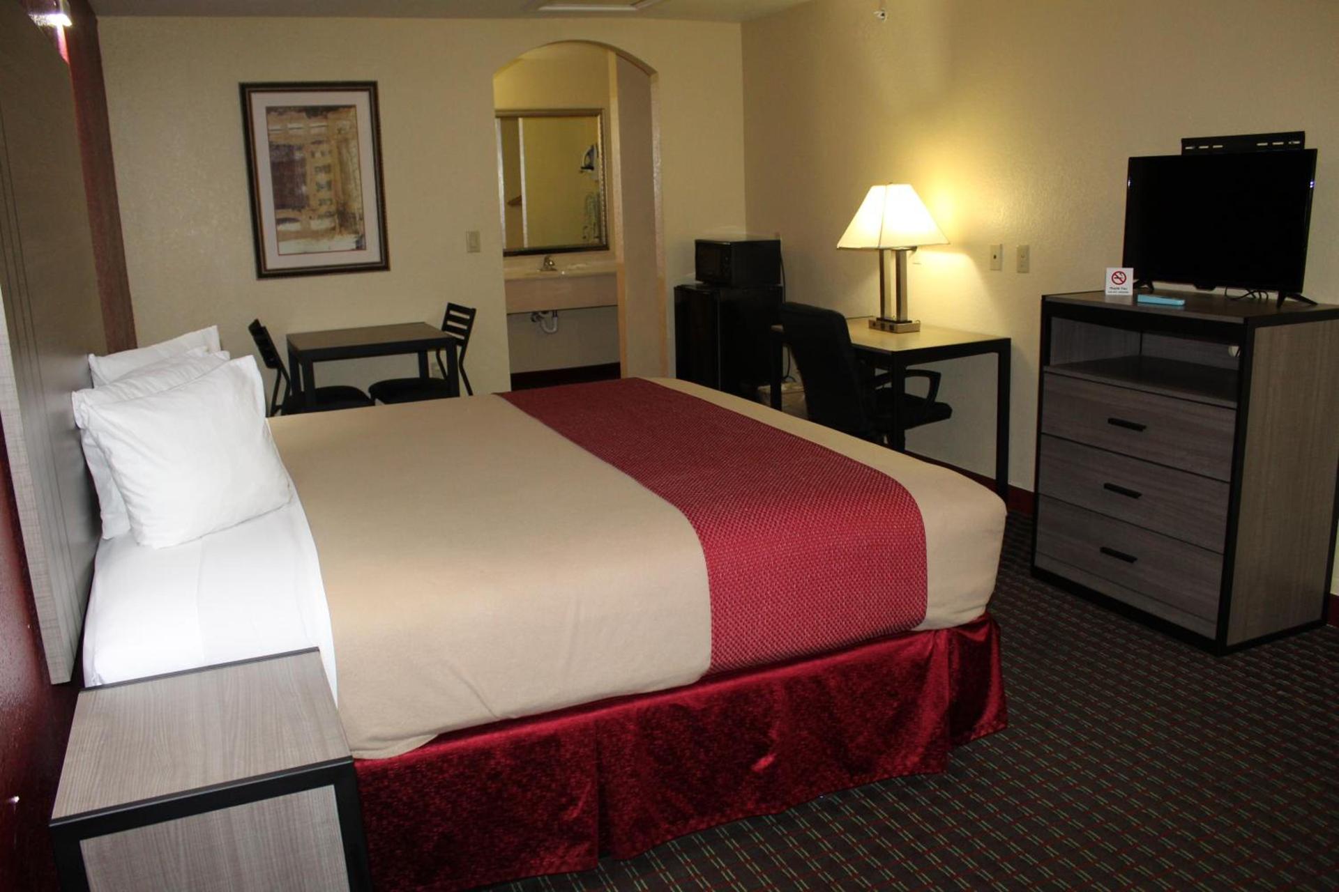 Scottish Inns Fort Worth photo 16