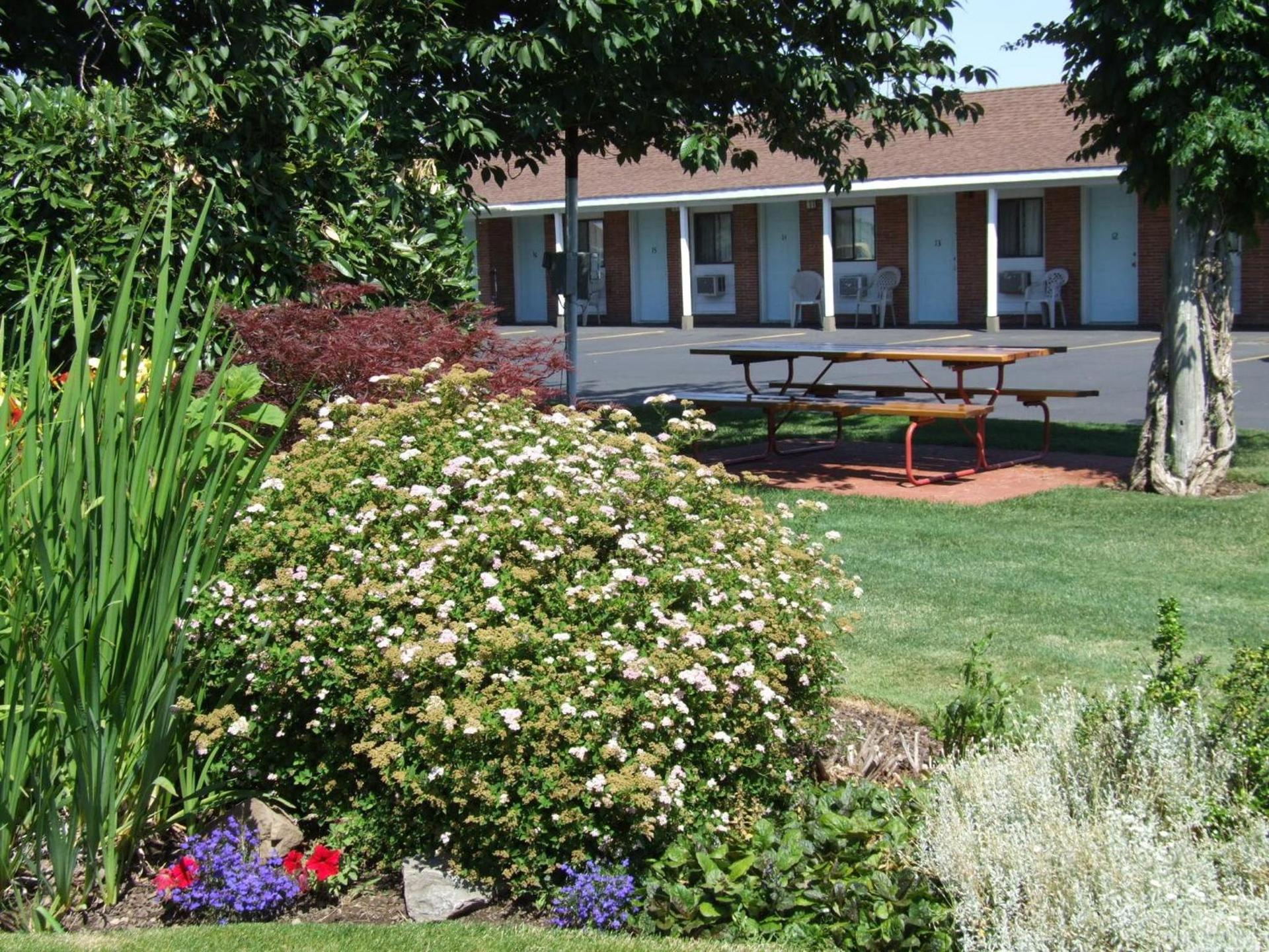 Walla Walla Garden Motel photo 10