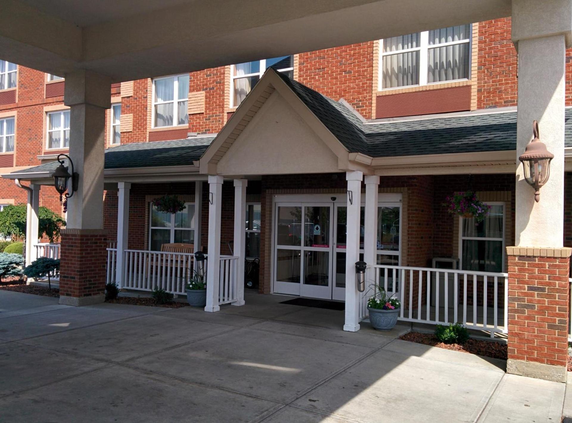 Country Inn & Suites by Radisson, Cincinnati Airport, KY photo 41