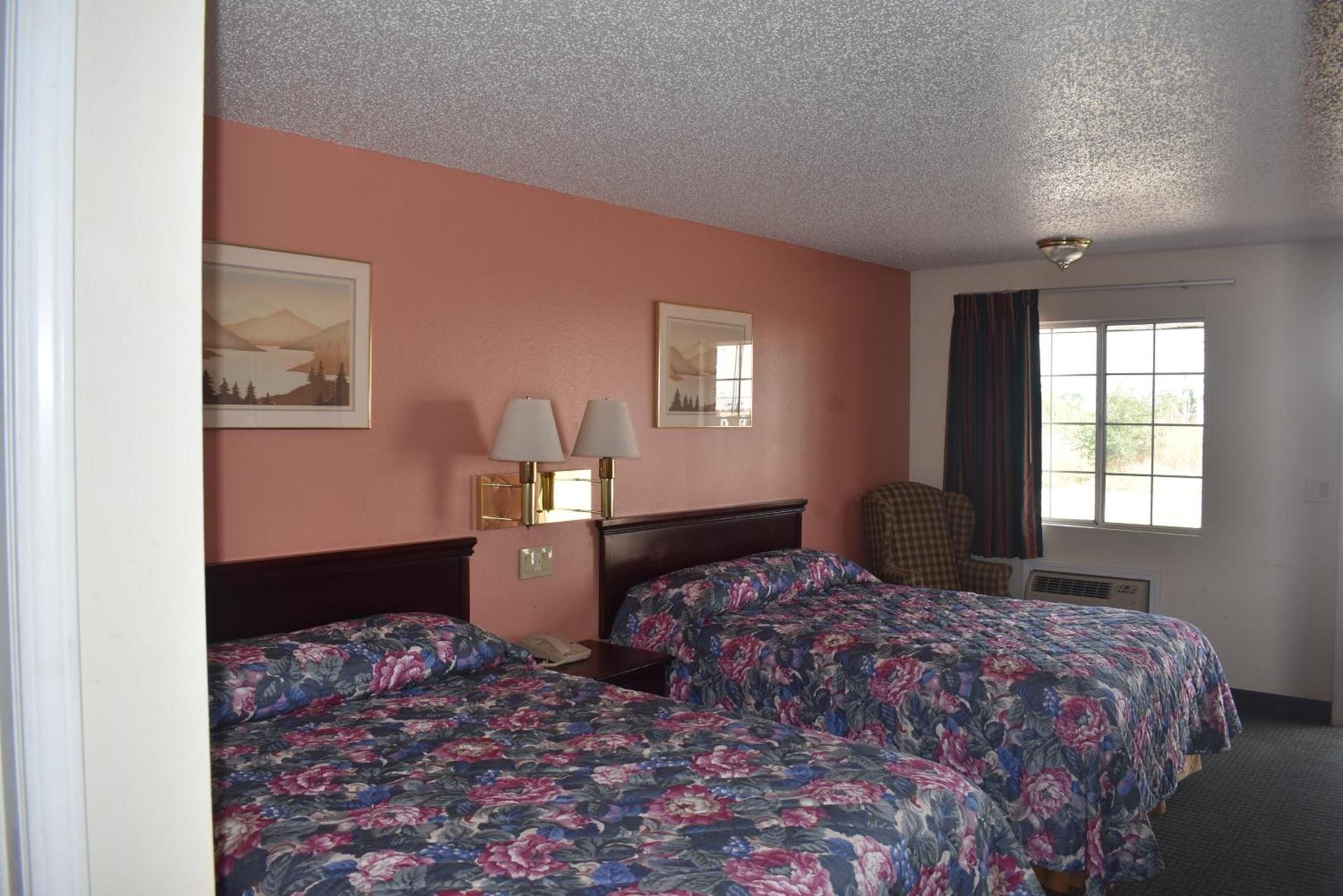 Royal Inn photo 12