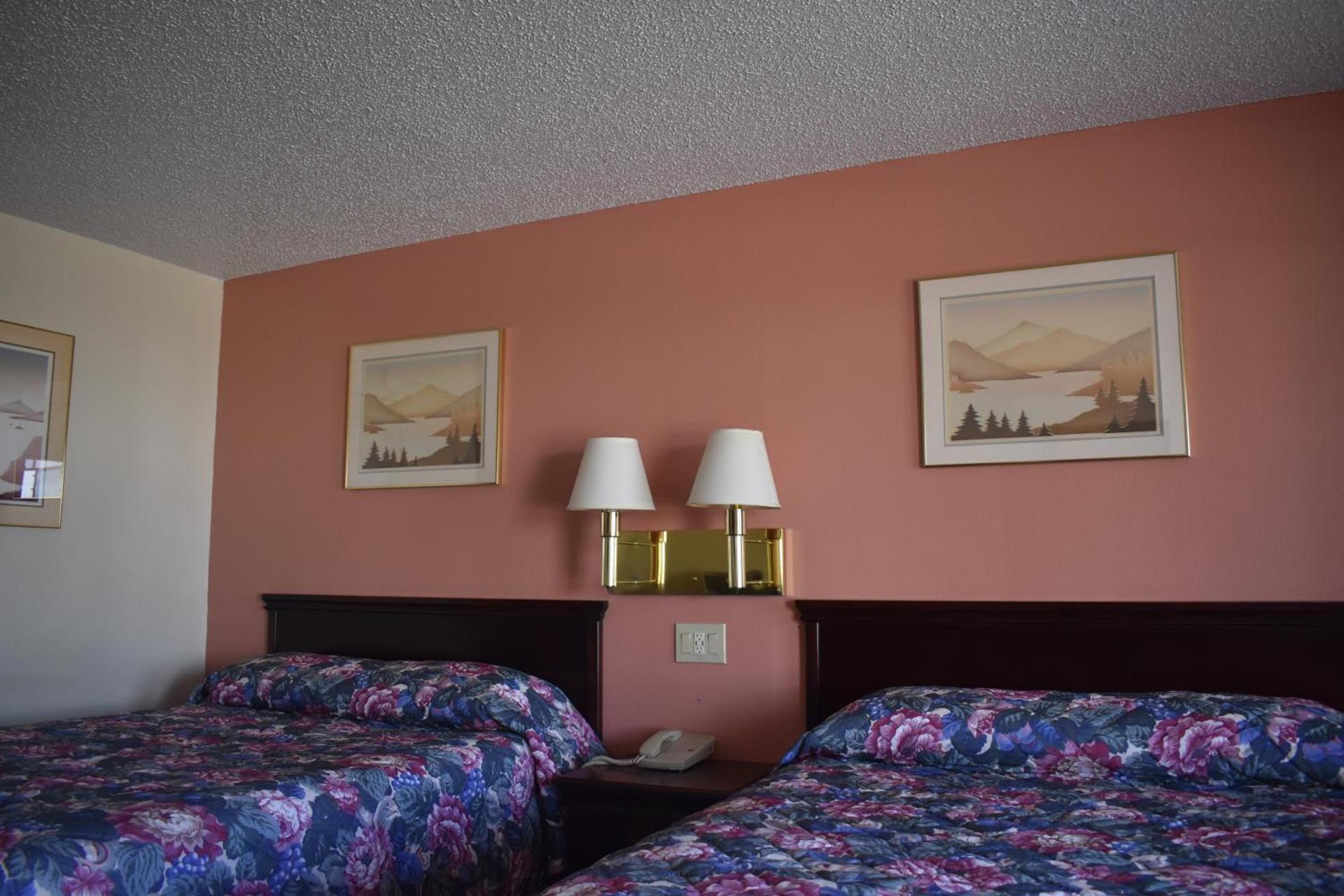Royal Inn photo 22