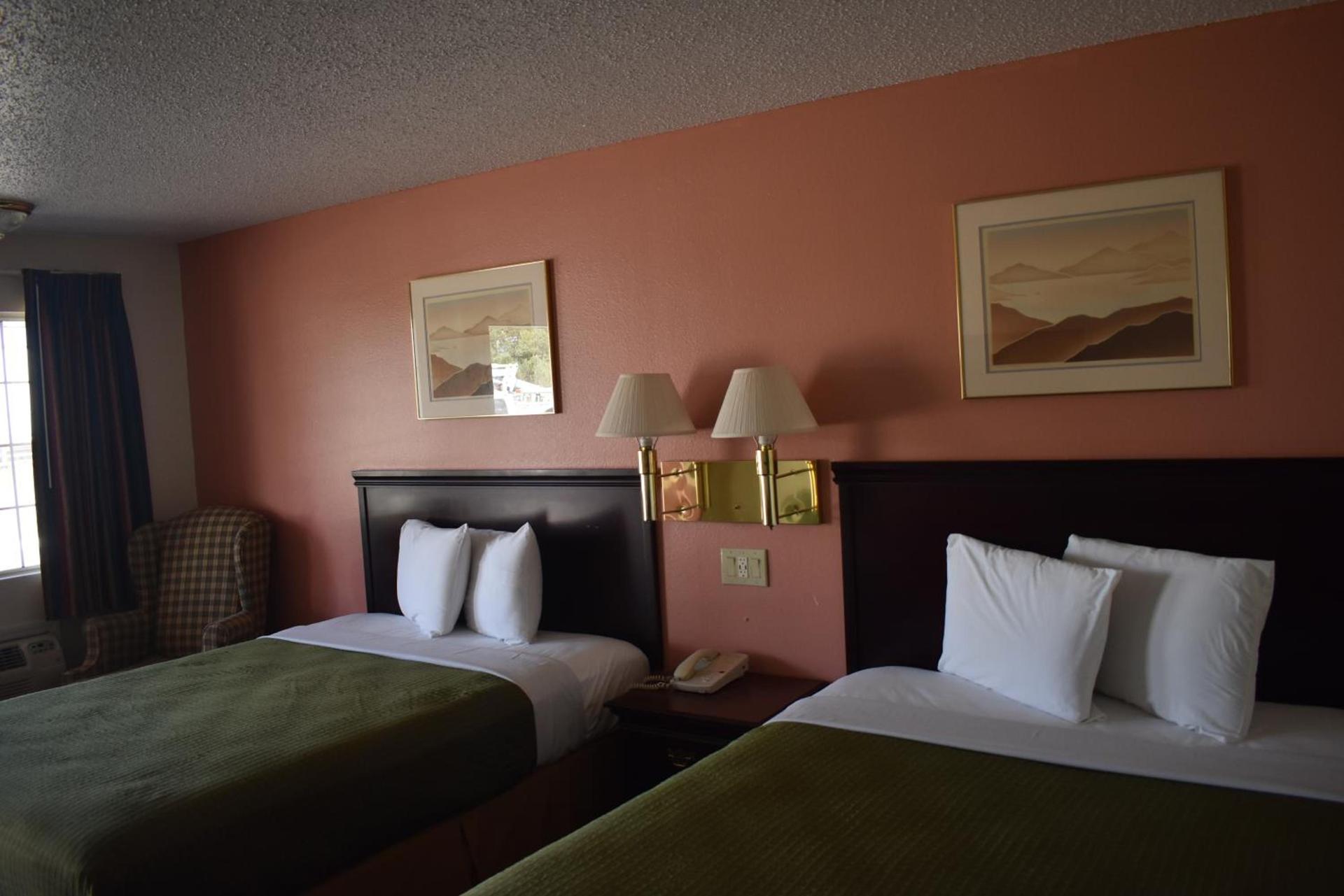 Royal Inn photo 38