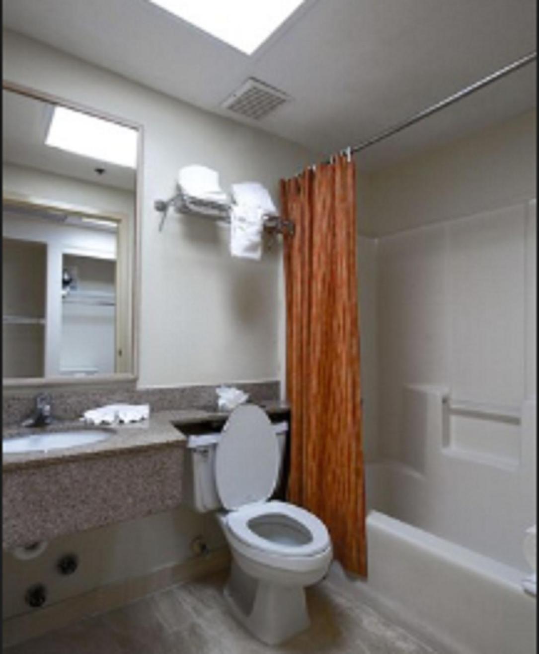 Rodeway Inn South Miami - Coral Gables photo 2