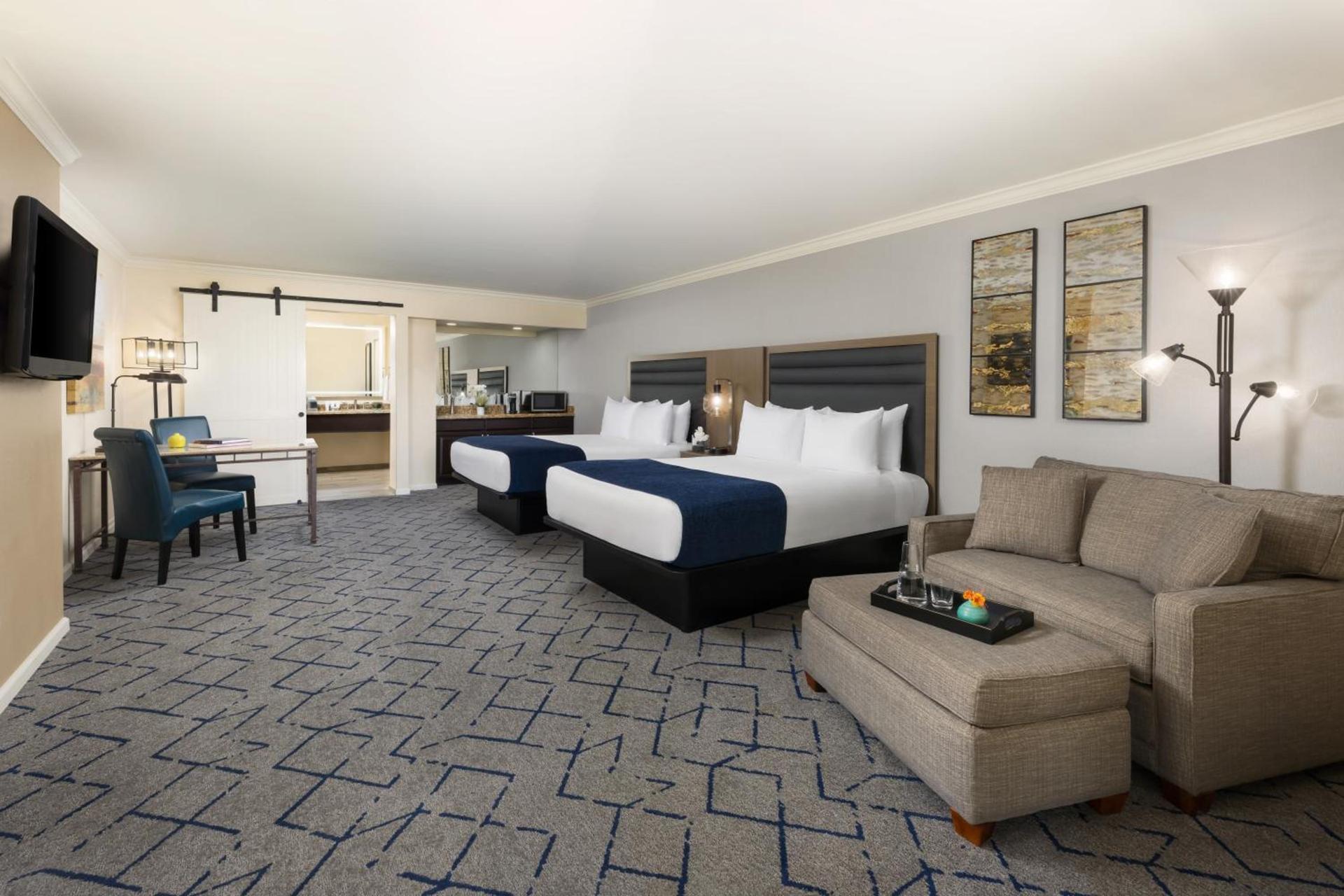Kimpton Miralina Resort and Villas by IHG photo 23