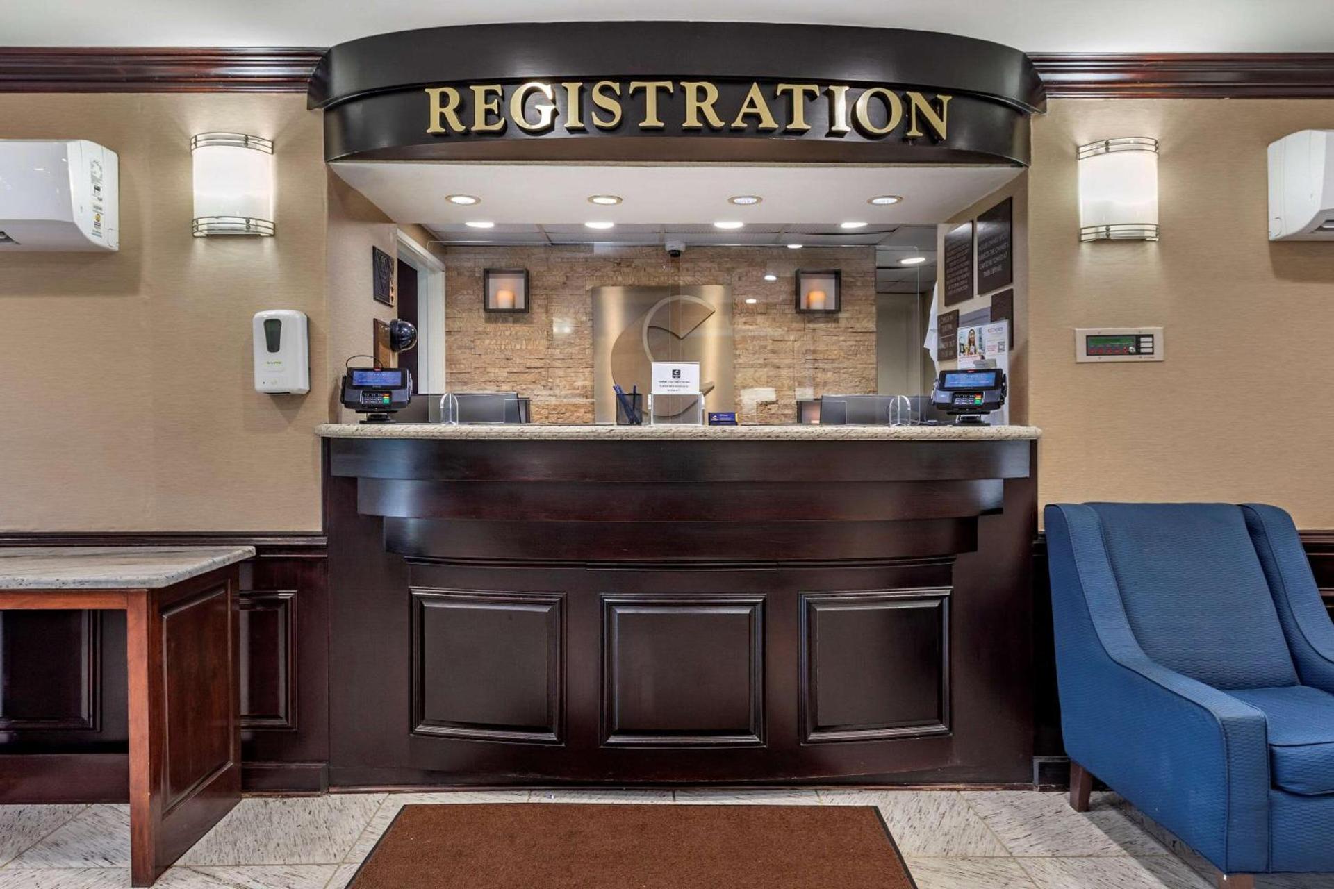 Comfort Inn Nashville West photo 3