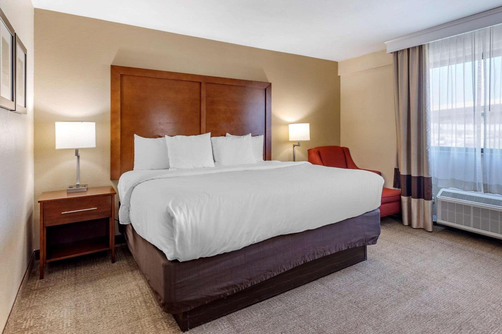 Comfort Inn Nashville West photo 17