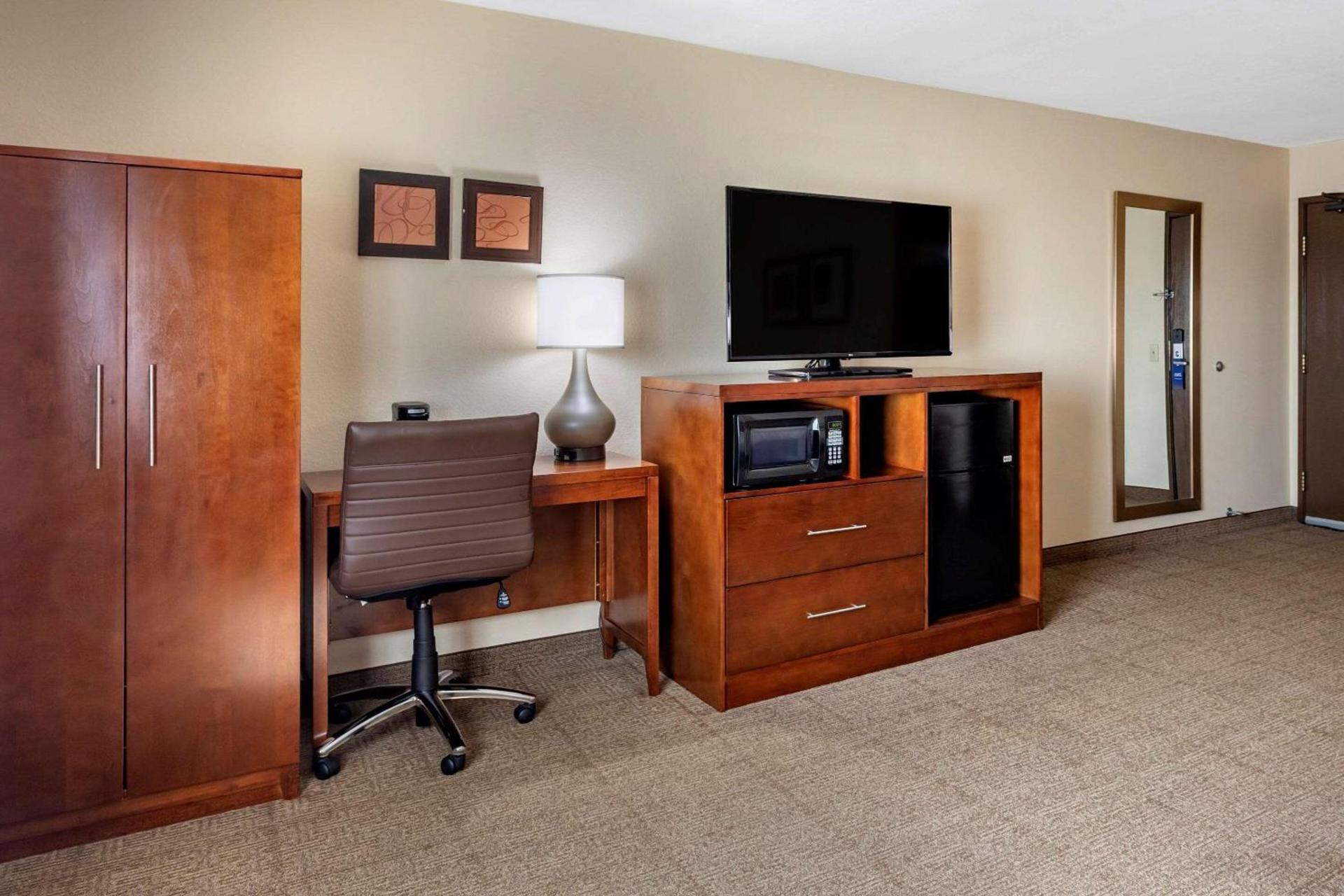 Comfort Inn Nashville West photo 22