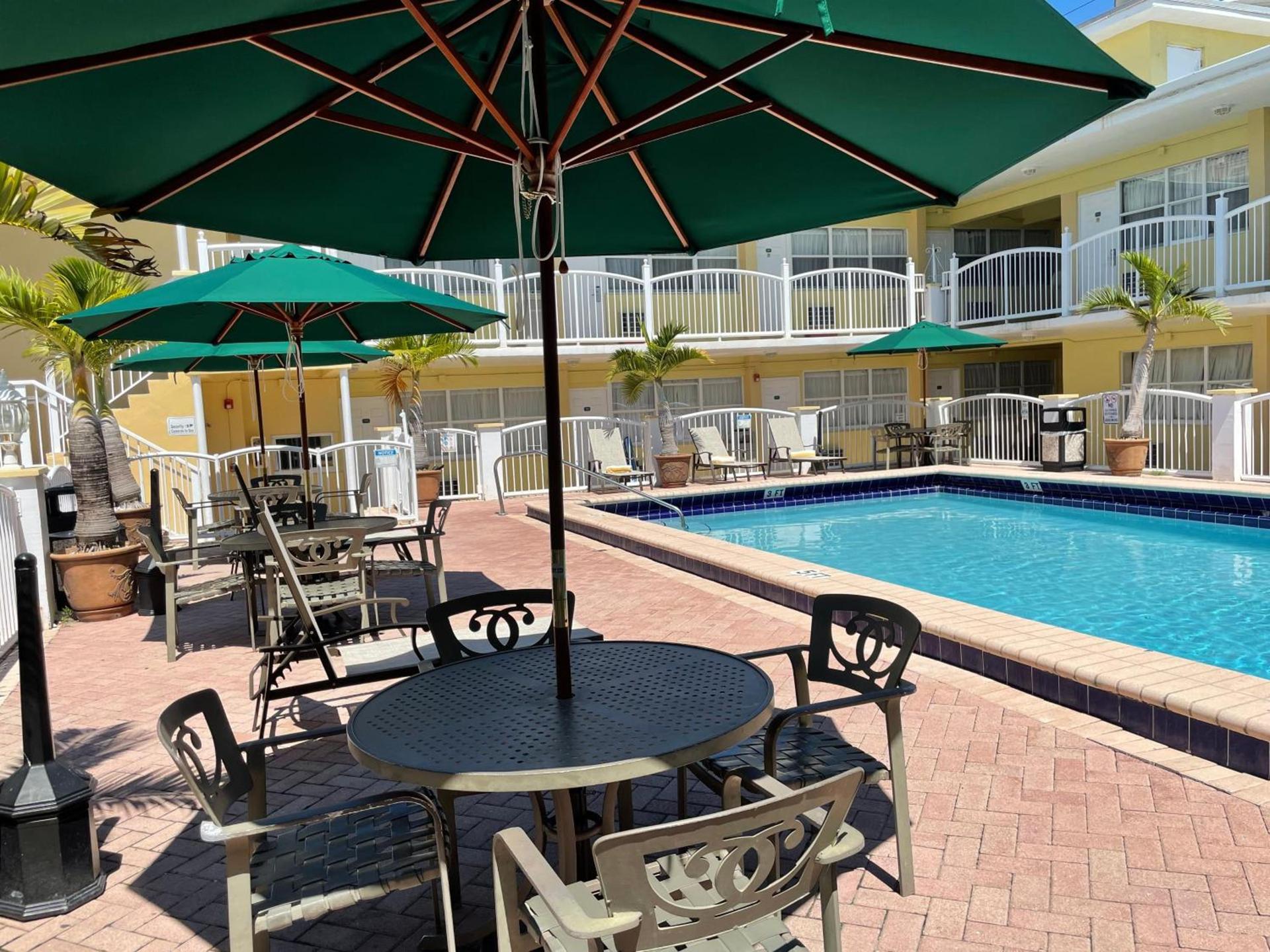 Beach Place Hotel photo 84