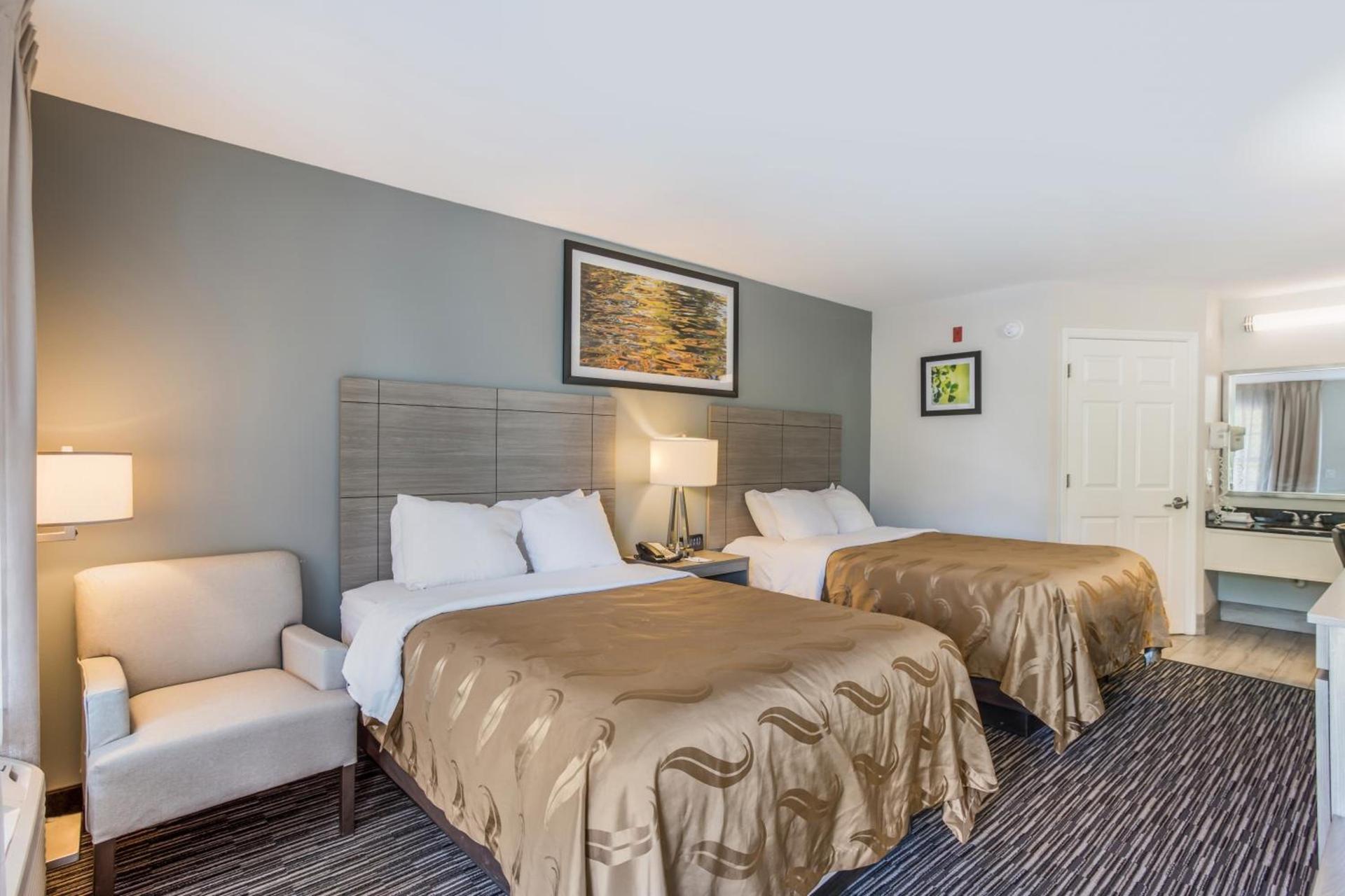 Quality Inn Gallatin-Nashville Metro photo 48