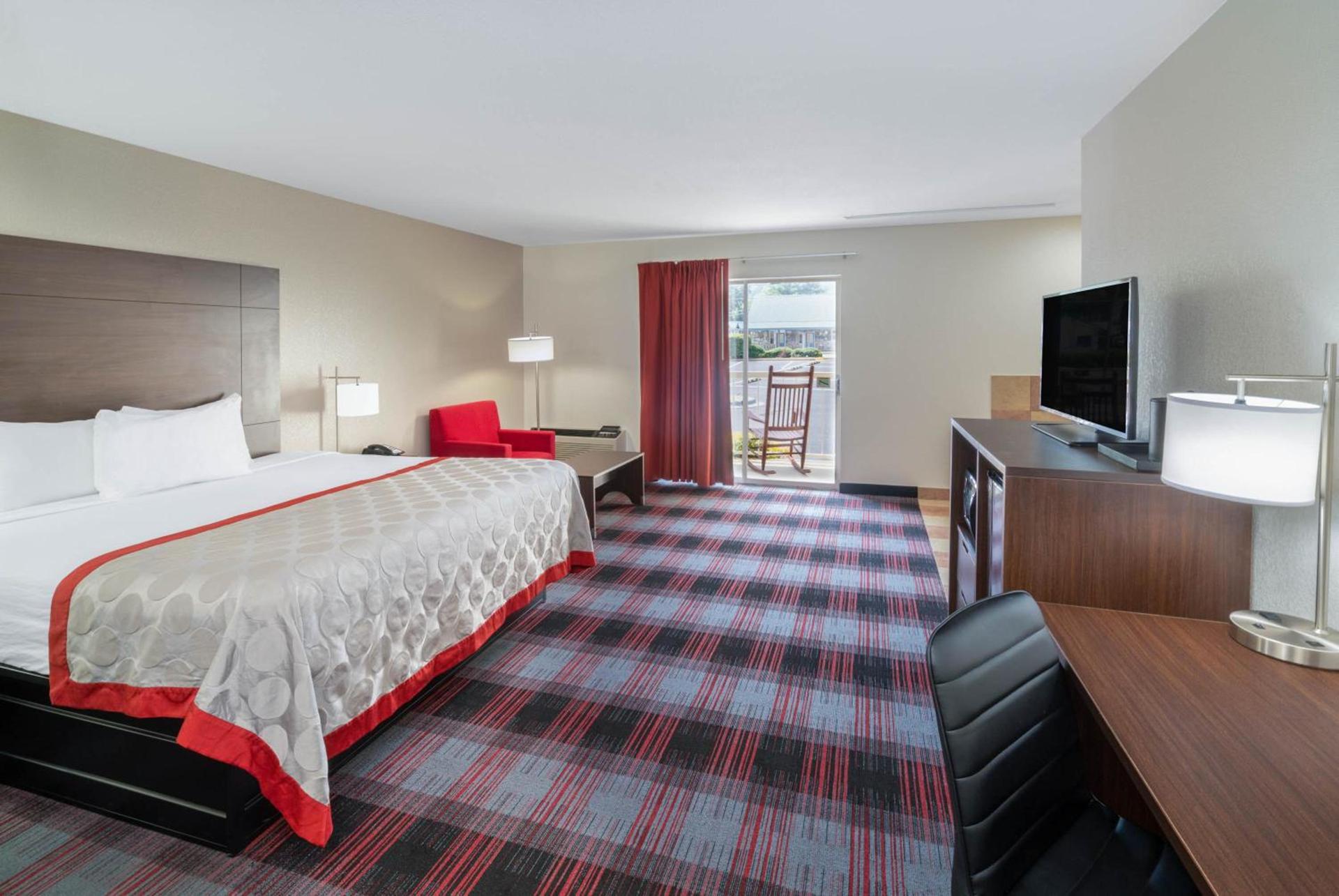 Ramada by Wyndham Maggie Valley photo 39