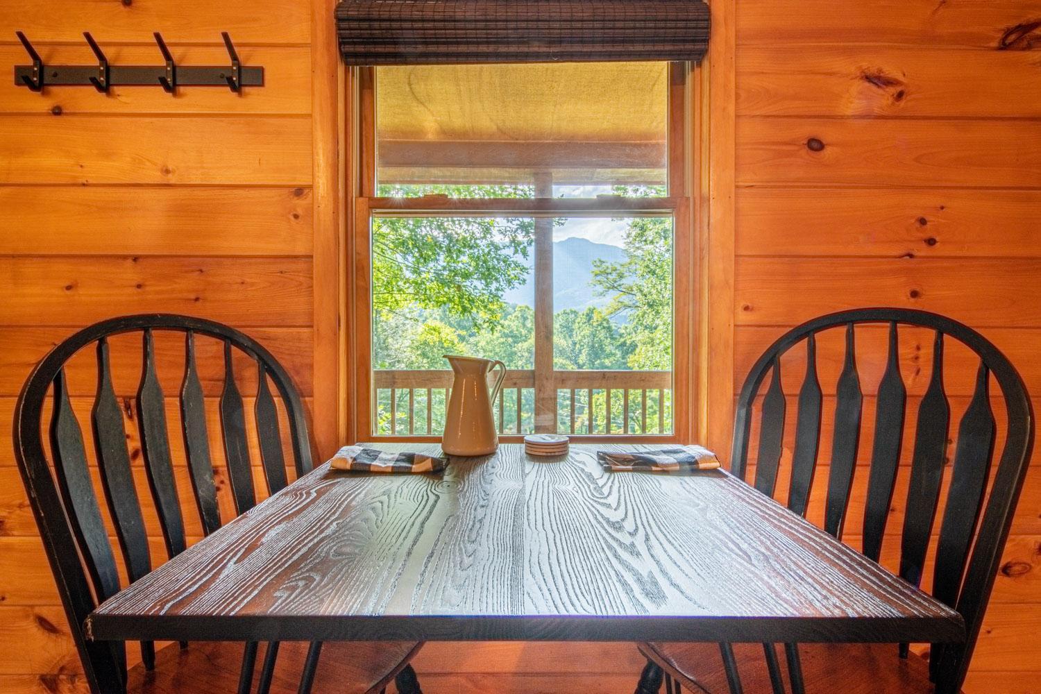 Mount Mitchell Eco Retreat photo 18