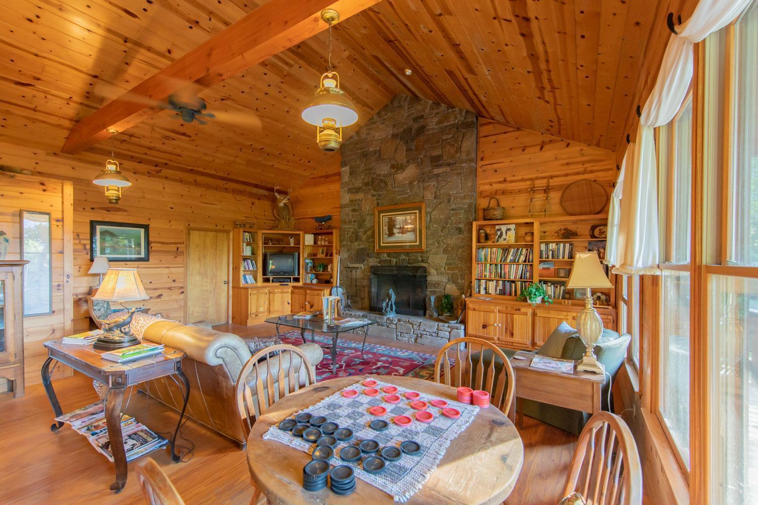 Mount Mitchell Eco Retreat photo 5