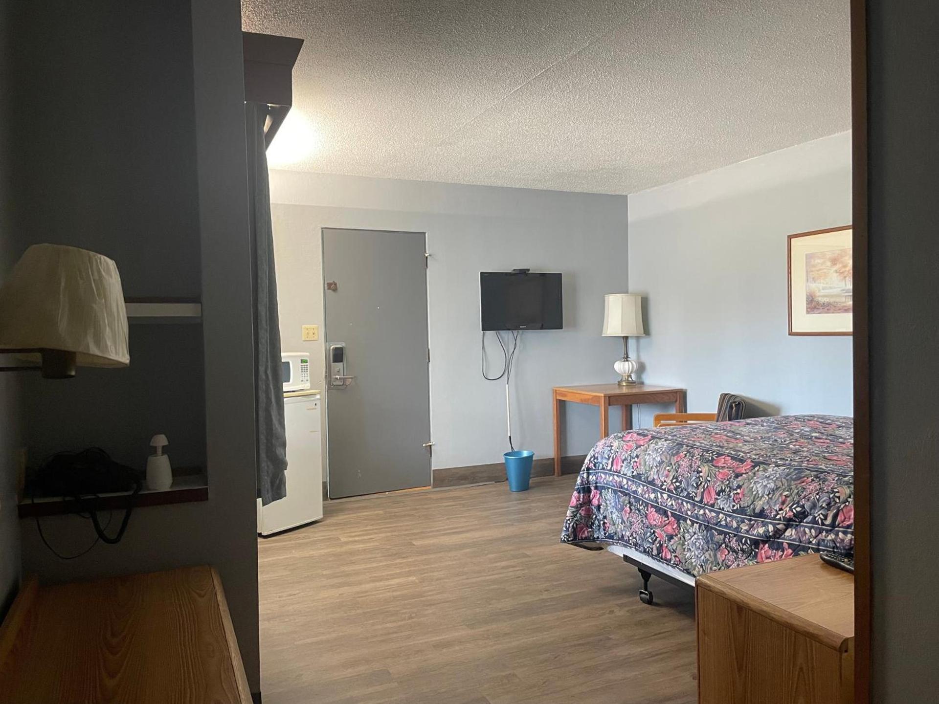 Executive Inn photo 3