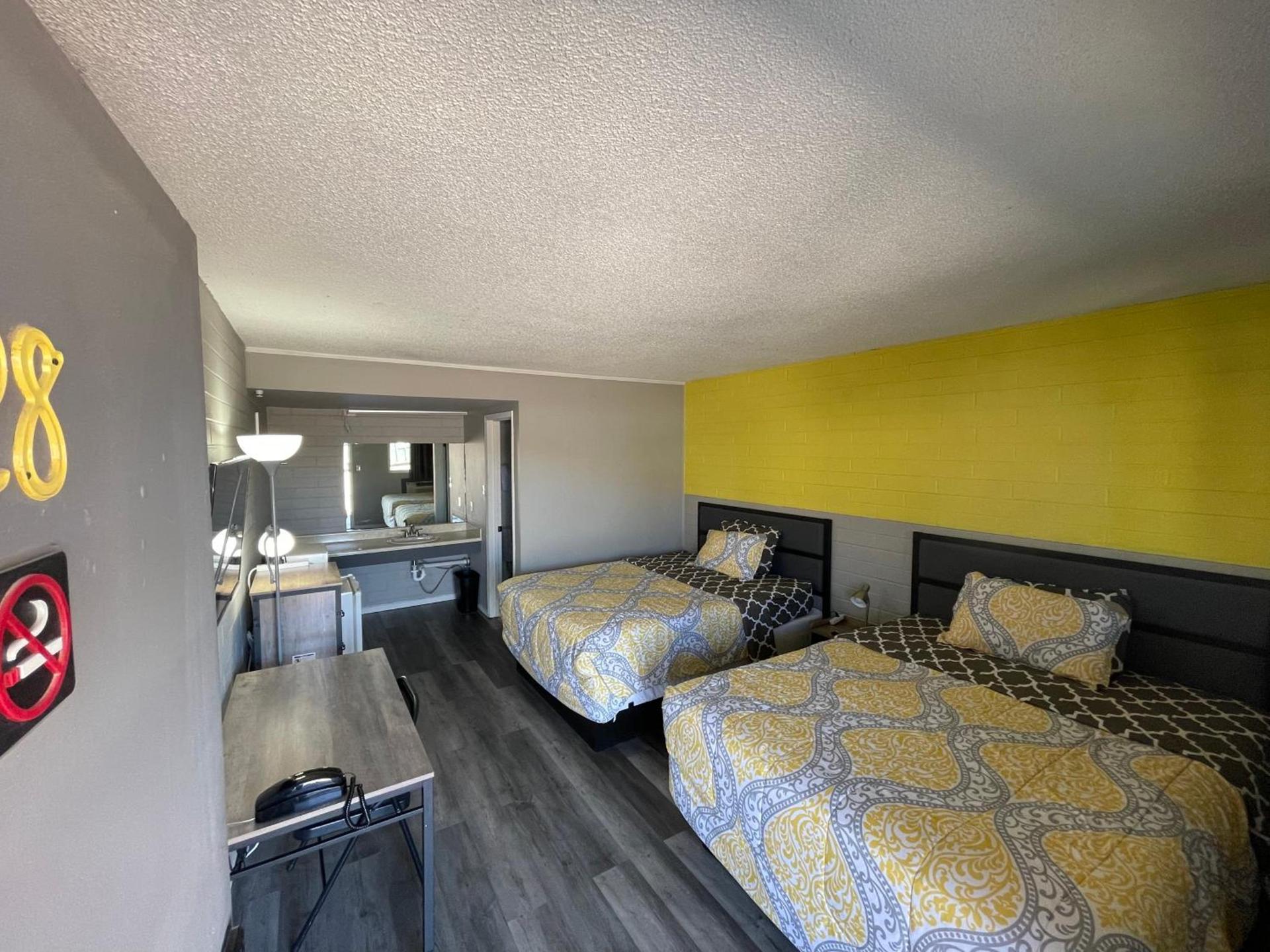 Belle Aire Motel photo 5