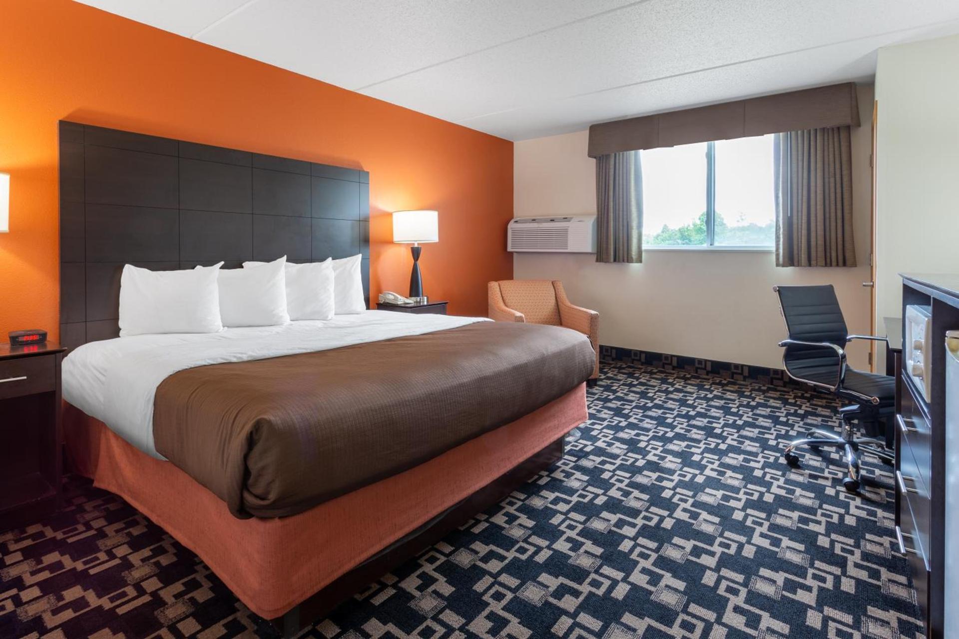 AmericInn by Wyndham Wausau photo 47