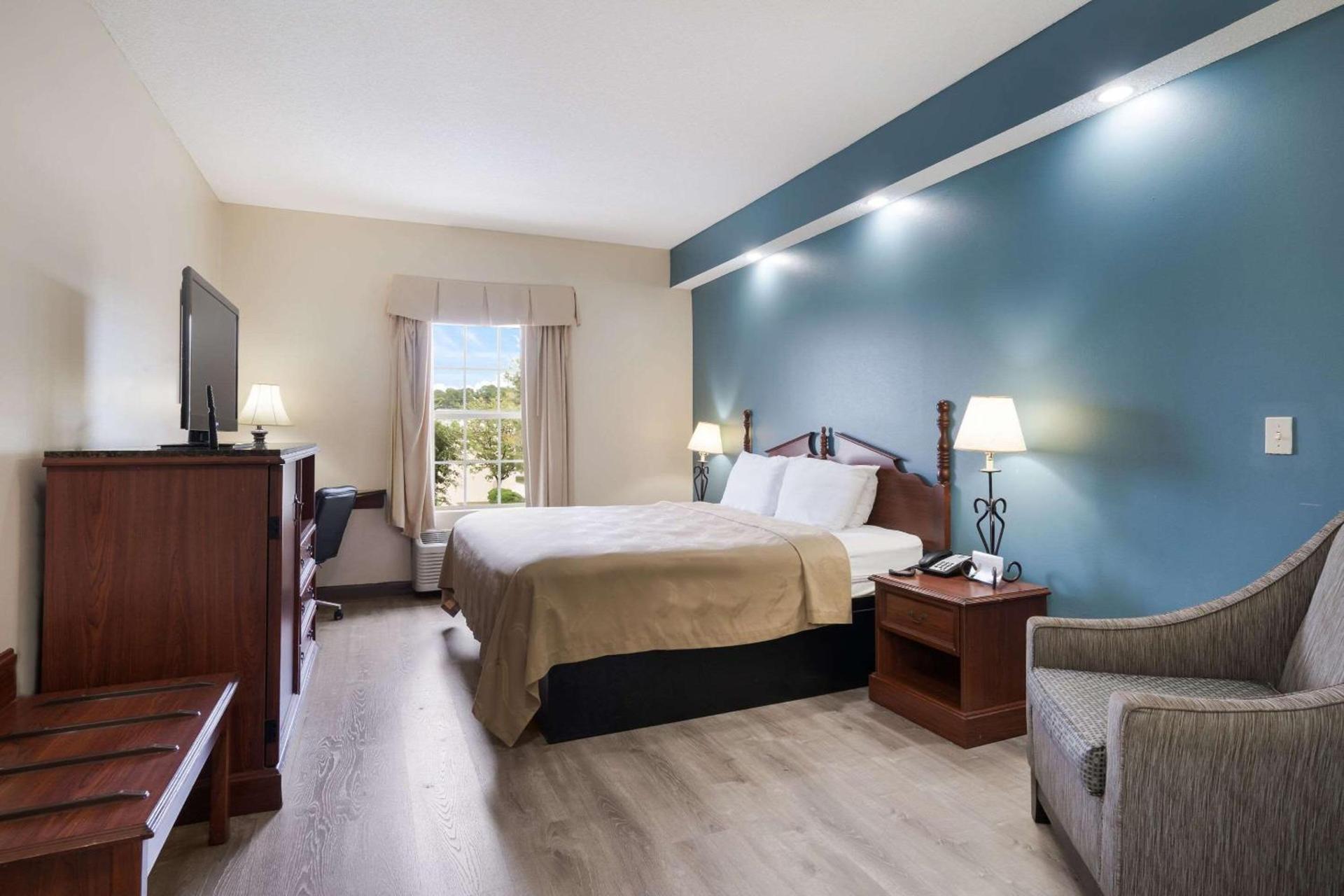 Quality Inn Wilmington photo 9