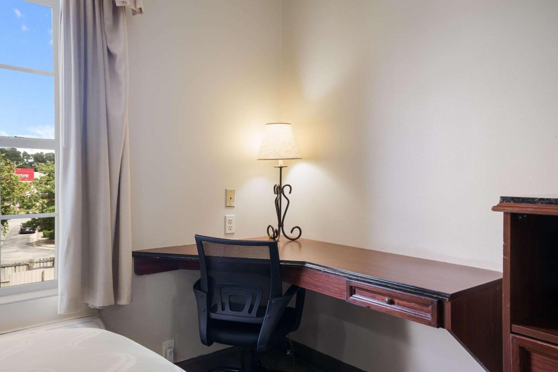 Quality Inn Wilmington photo 11