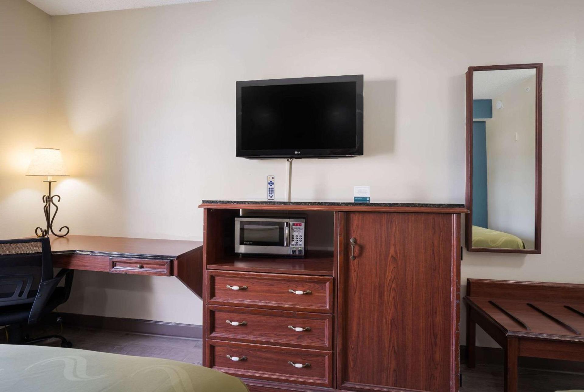 Quality Inn Wilmington photo 12