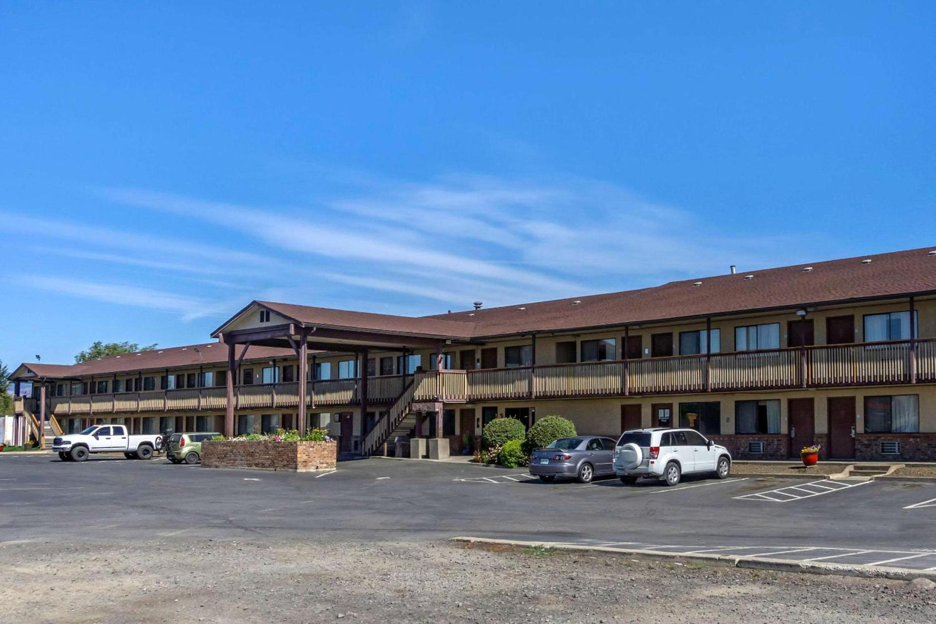 Econo Lodge Ellensburg Near University photo 28
