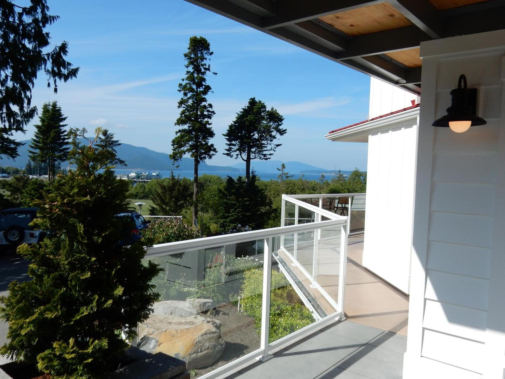 Anacortes Ship Harbor Inn photo 13