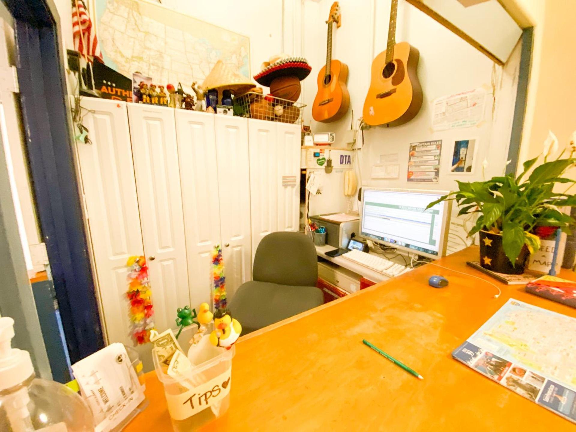 ITH San Francisco Pacific Tradewinds Backpacker Hostel photo 39