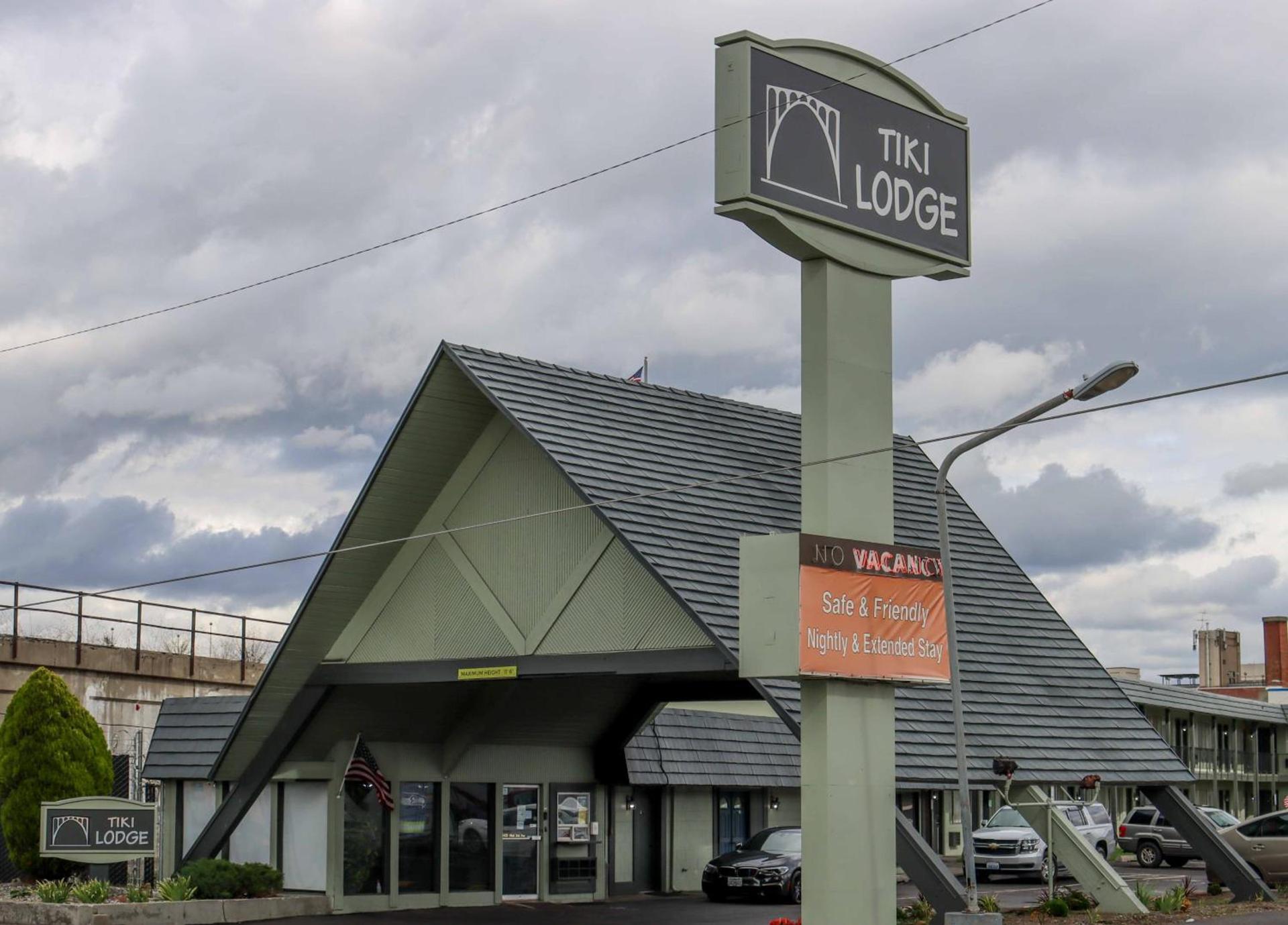Tiki Lodge Motel photo 10