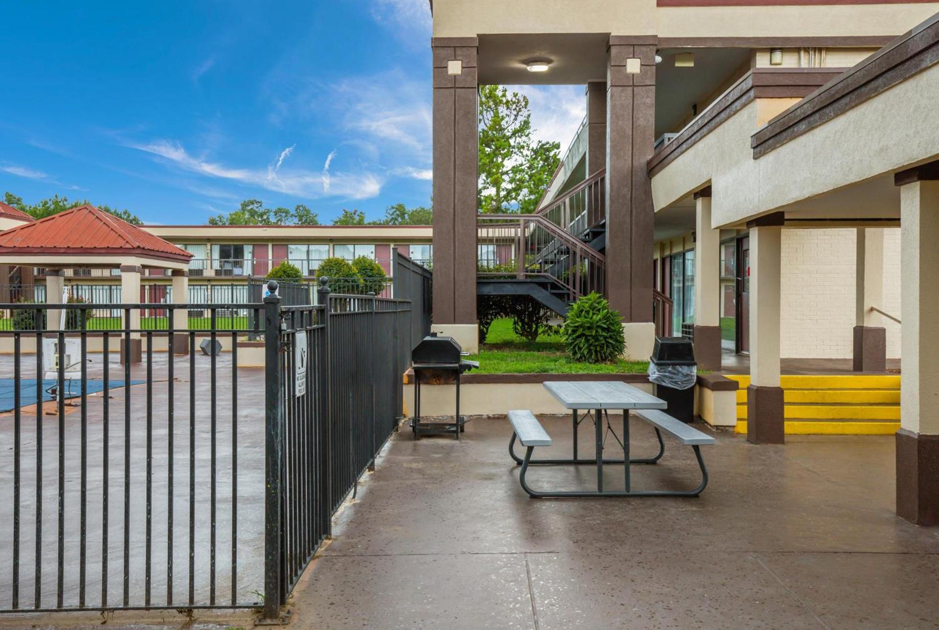 Horizon Inn & Suites photo 4