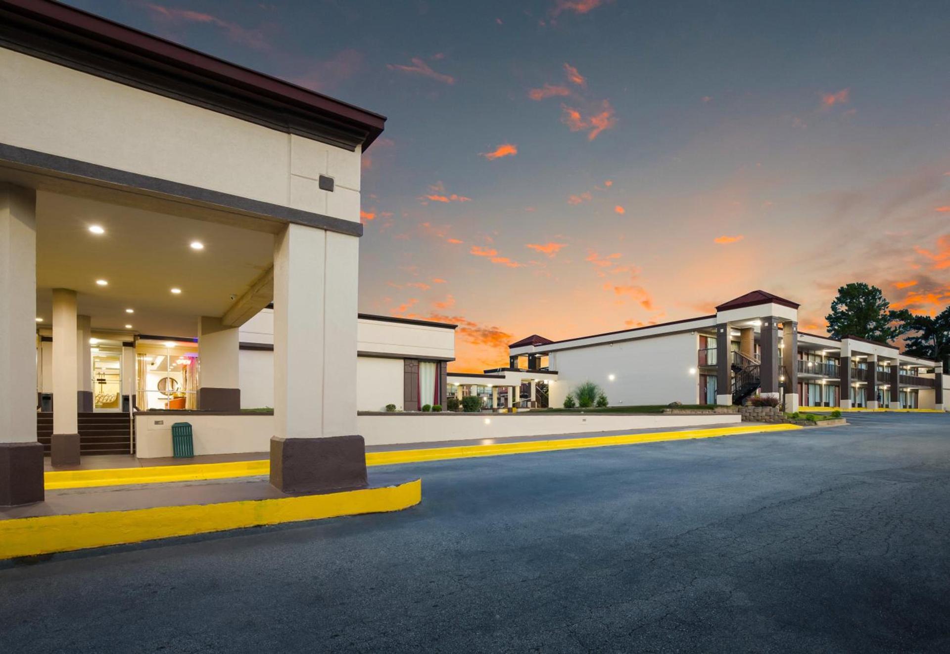 Horizon Inn & Suites photo 5