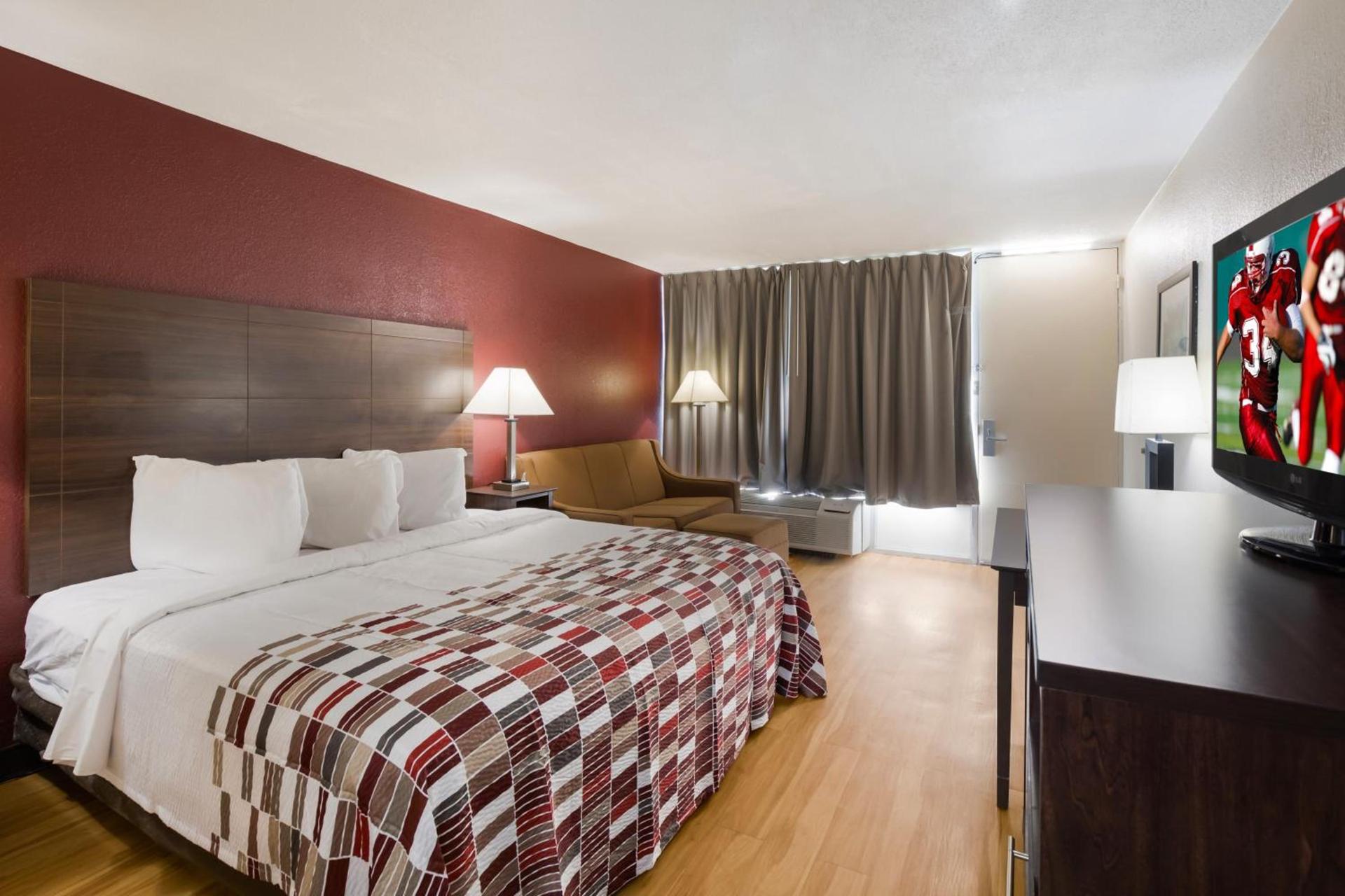 Horizon Inn & Suites photo 24