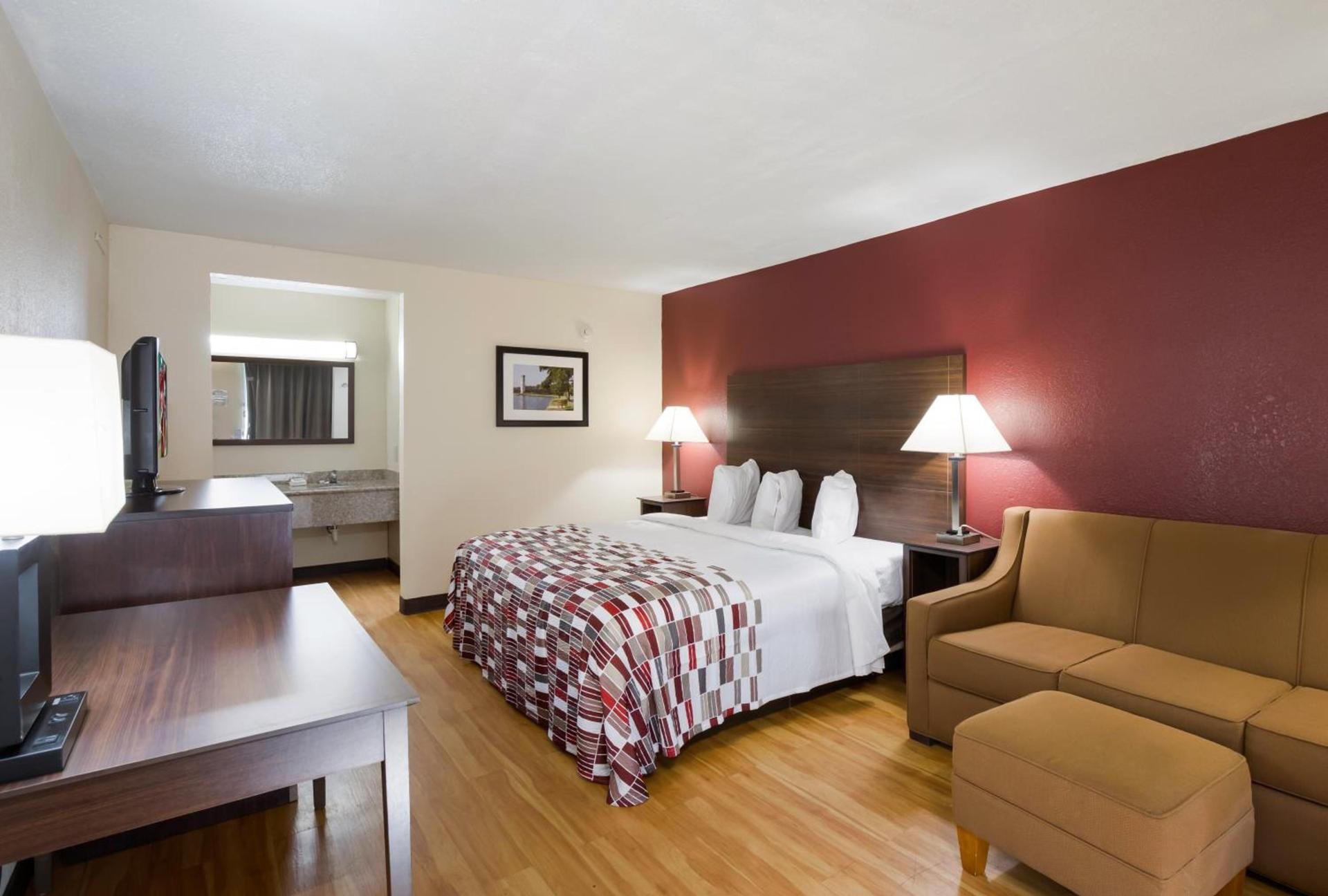 Horizon Inn & Suites photo 22