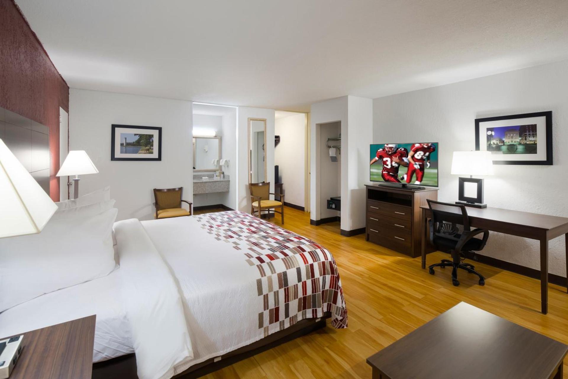Horizon Inn & Suites photo 27