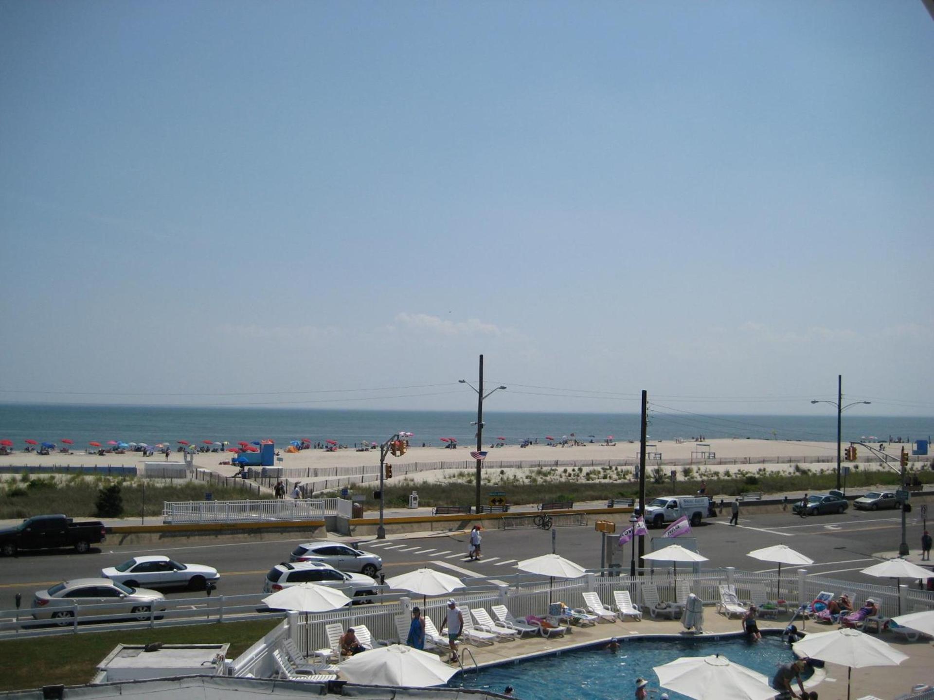 Avondale by the Sea photo 37