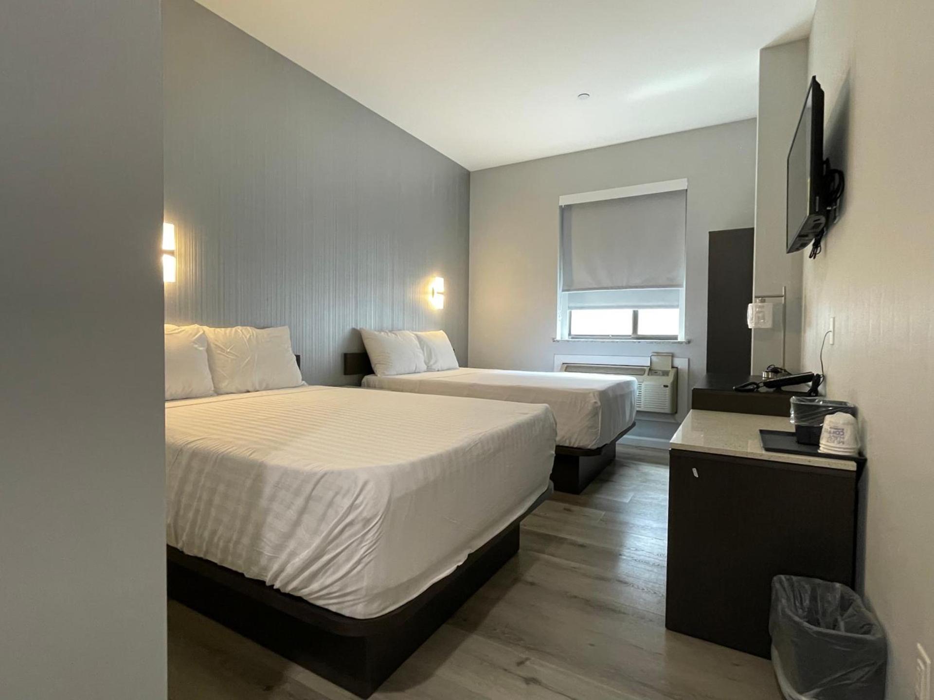 King Hotel Brooklyn Sunset Park photo 8