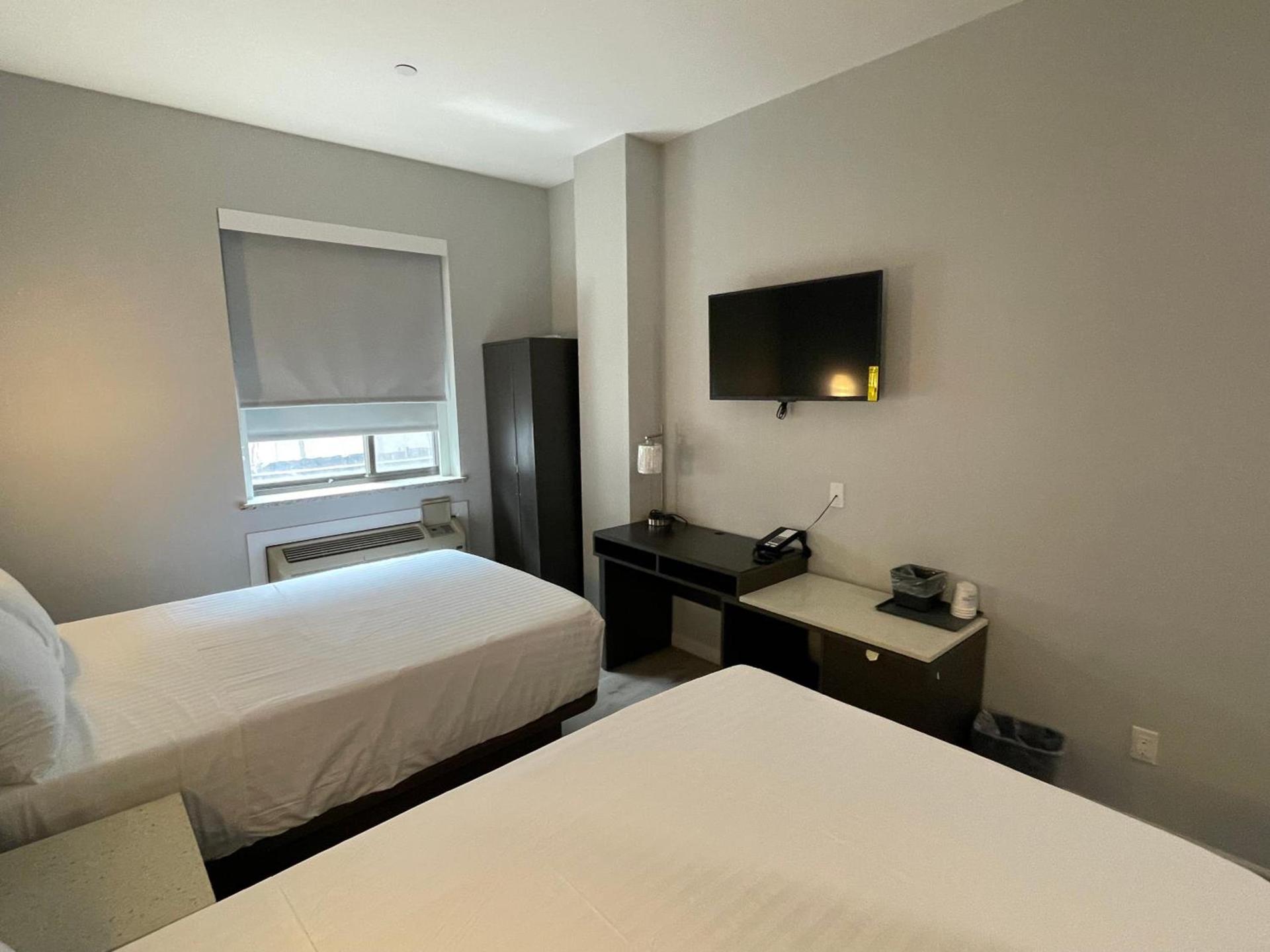King Hotel Brooklyn Sunset Park photo 9