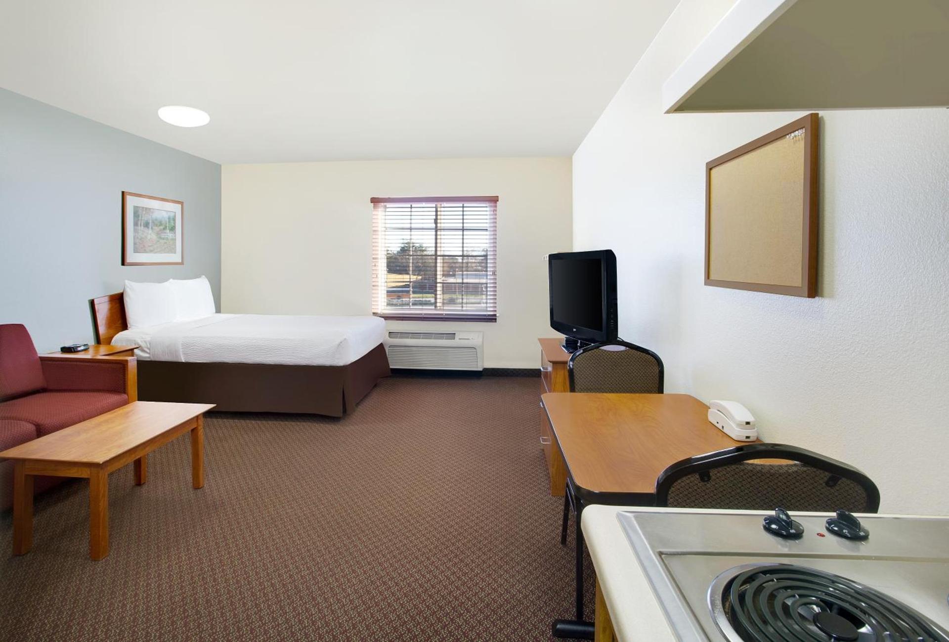 WoodSpring Suites Virginia Beach photo 12