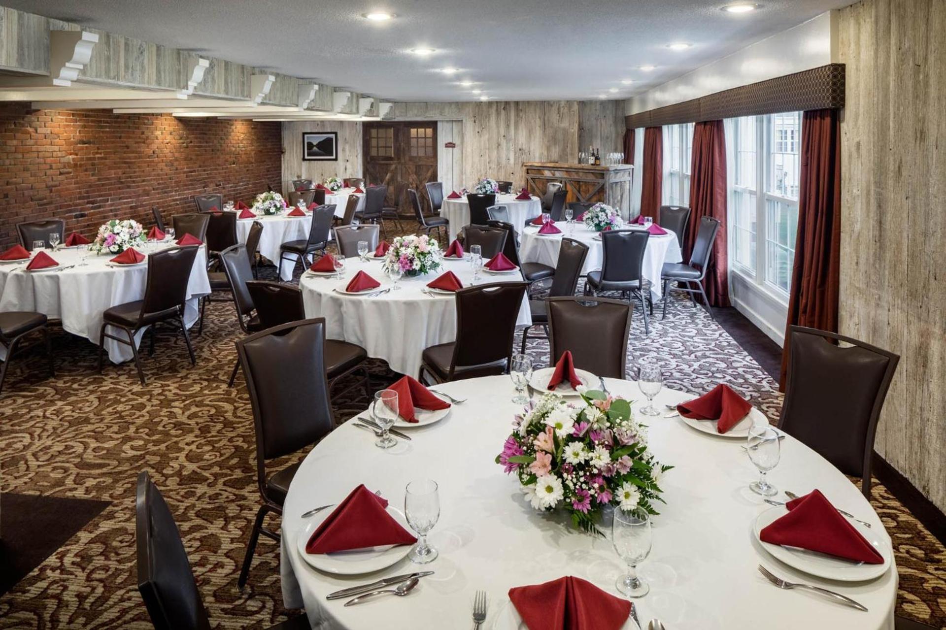 Best Western University Inn photo 57
