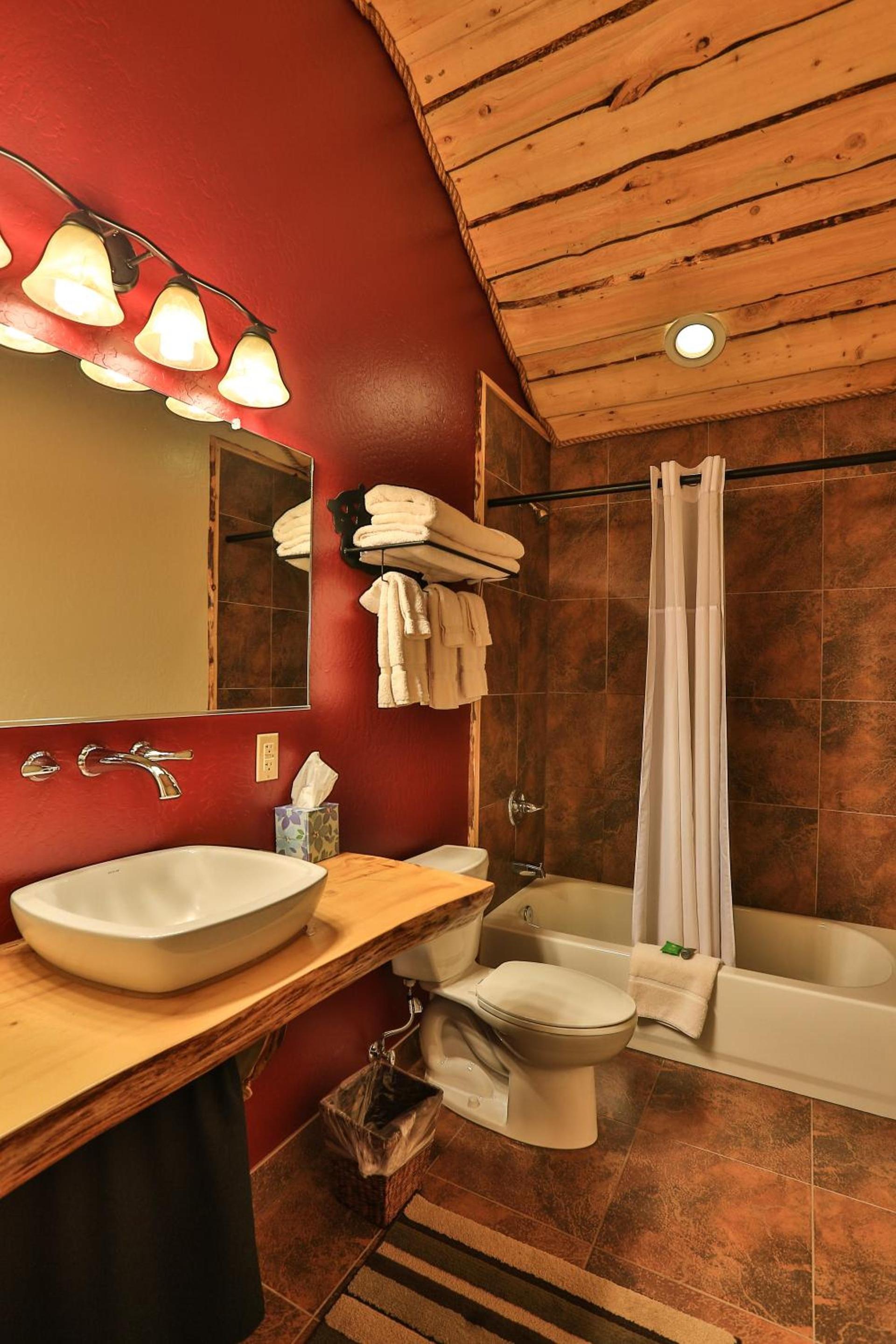 Kenai Peninsula Suites photo 21