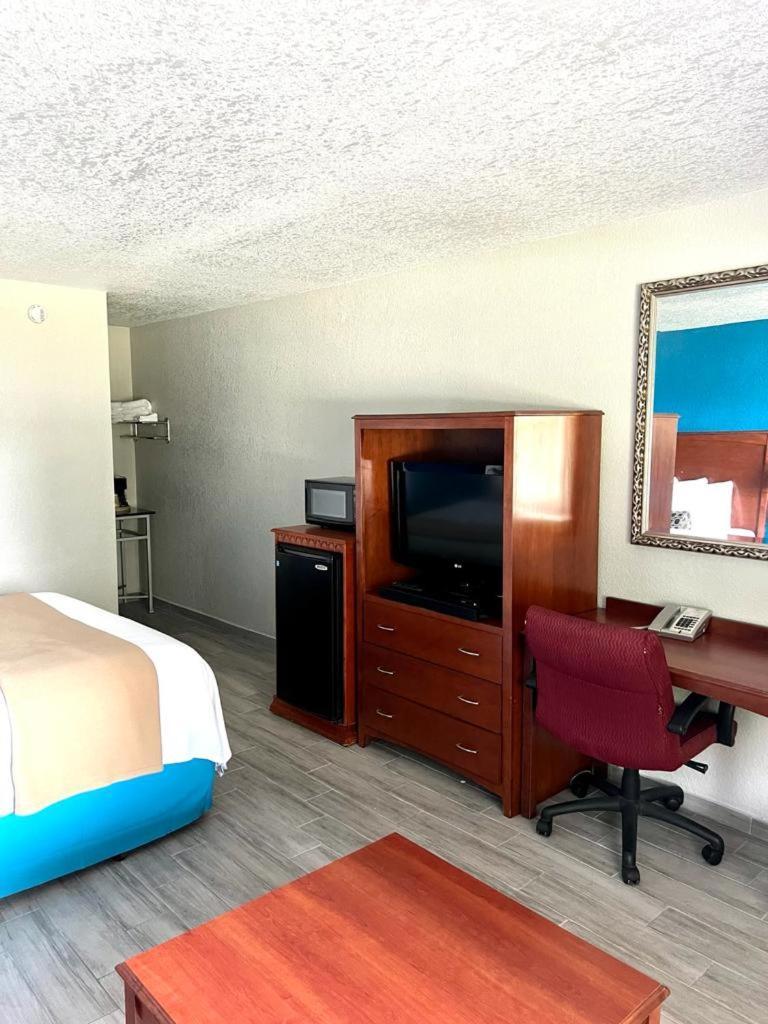 Rodeway Inn Lake Wales - Winter Haven photo 11