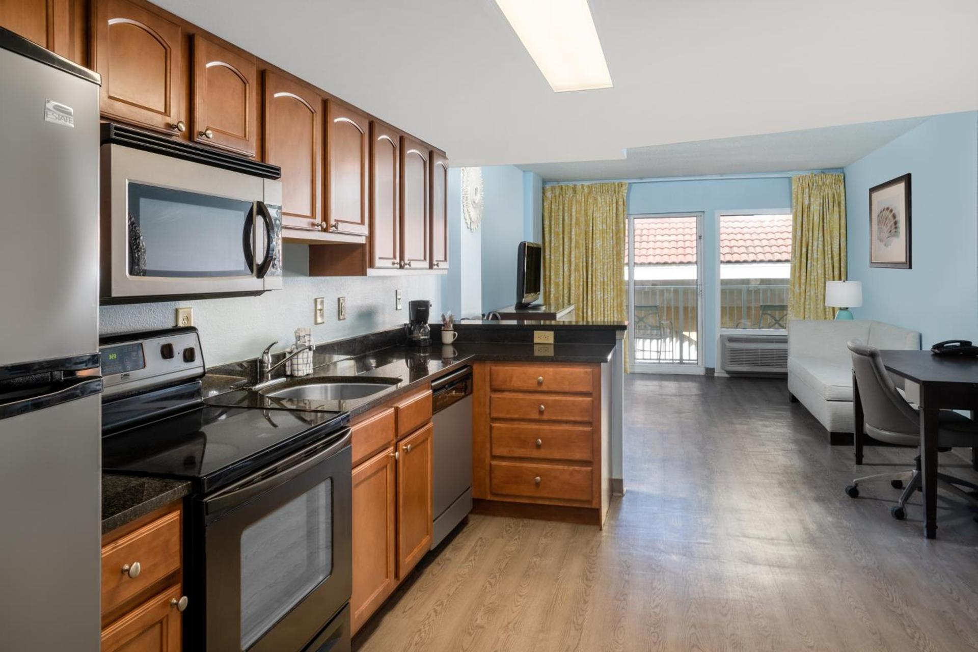 Palette Resort Myrtle Beach photo 33