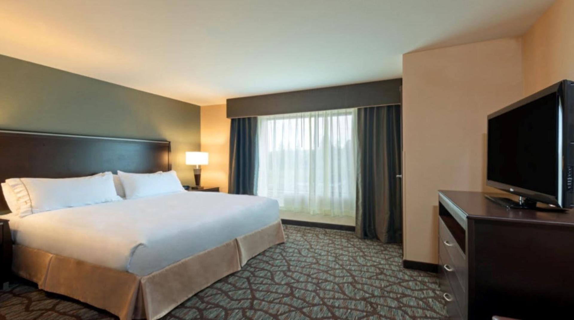 Holiday Inn Express Hotel & Suites Butte by IHG photo 19