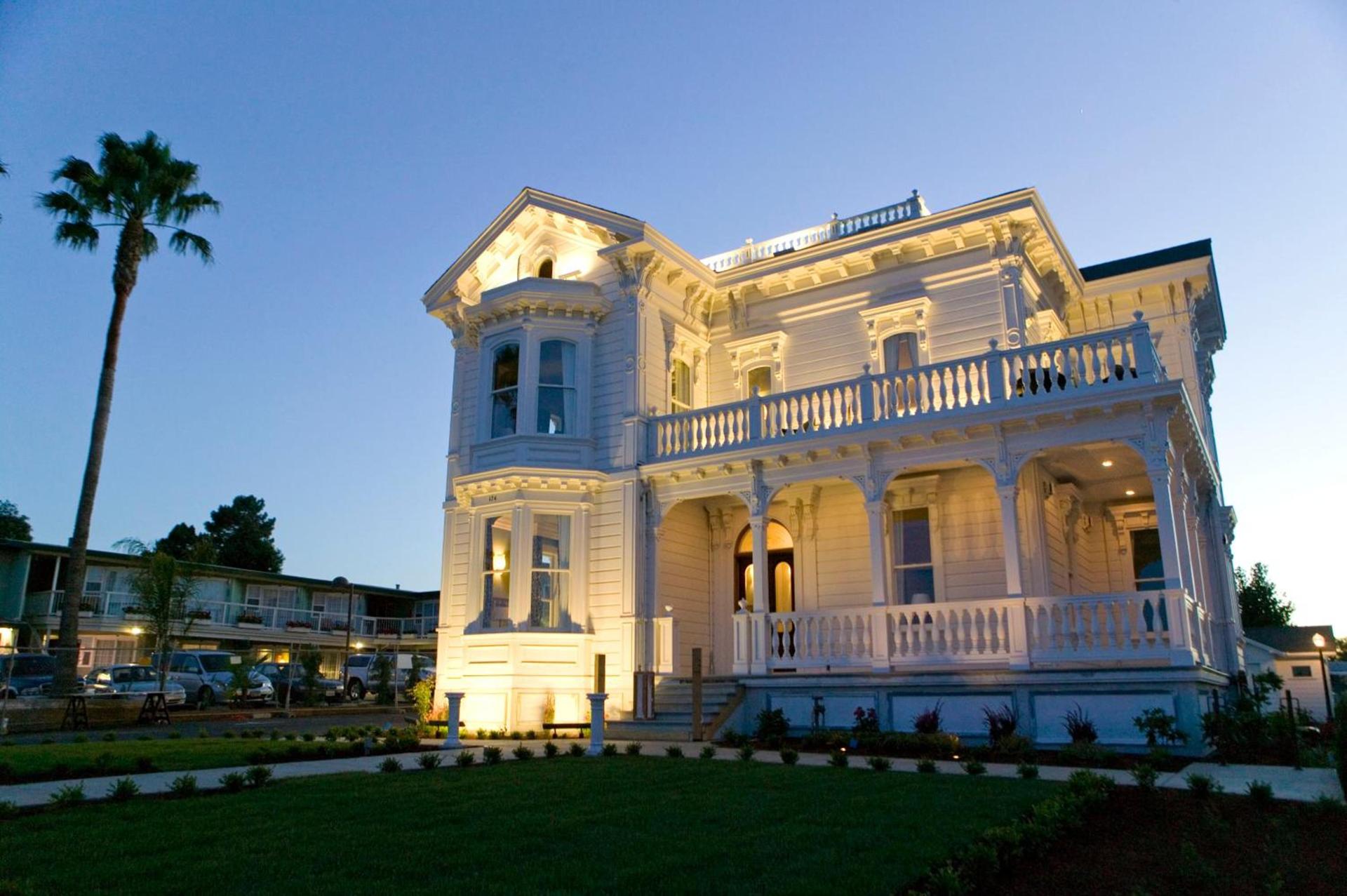 West Cliff Inn, A Four Sisters Inn photo 32