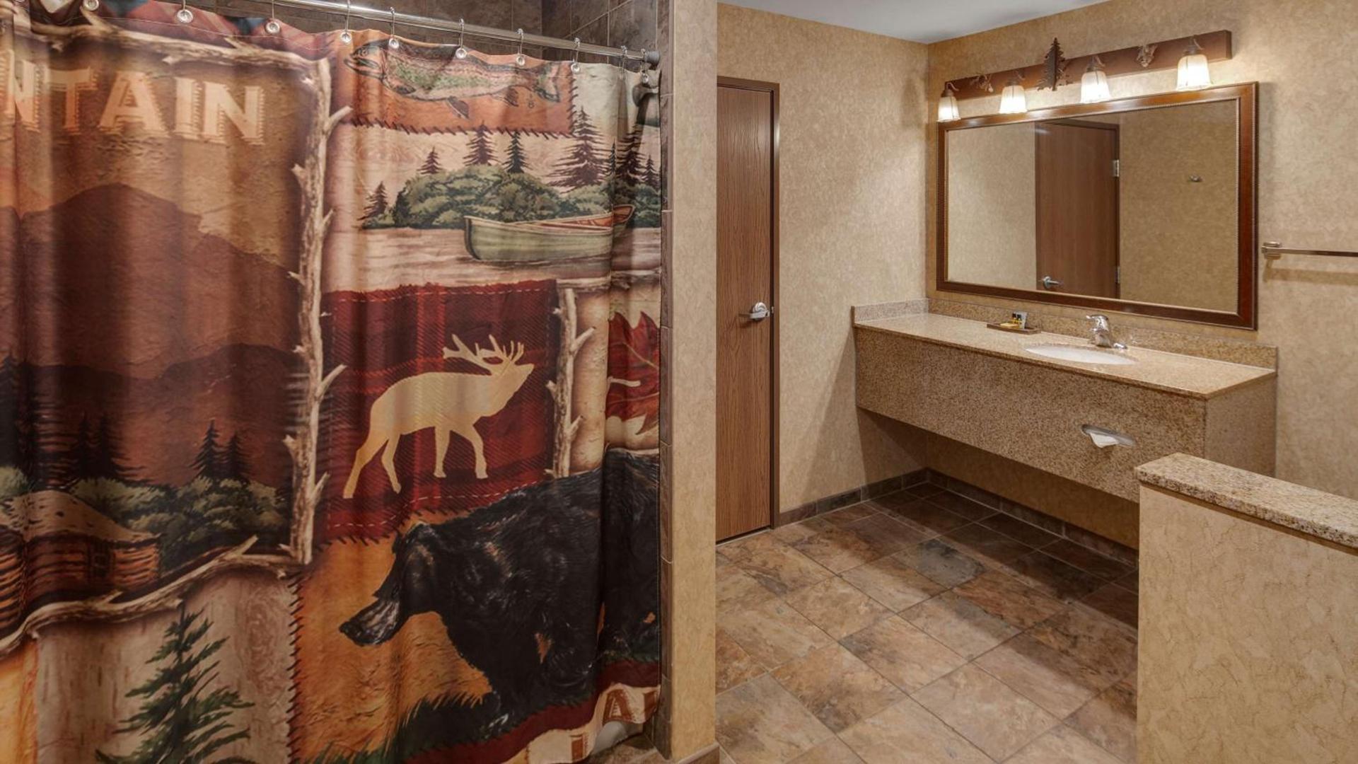 Best Western Plus Kelly Inn and Suites photo 38