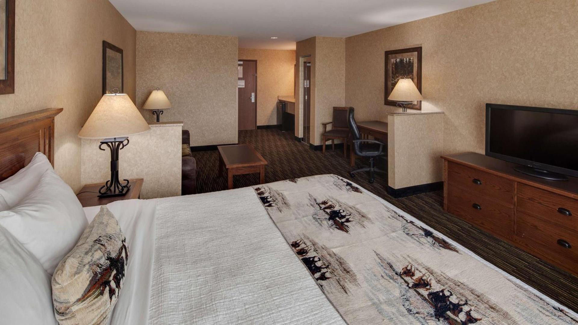 Best Western Plus Kelly Inn and Suites photo 13