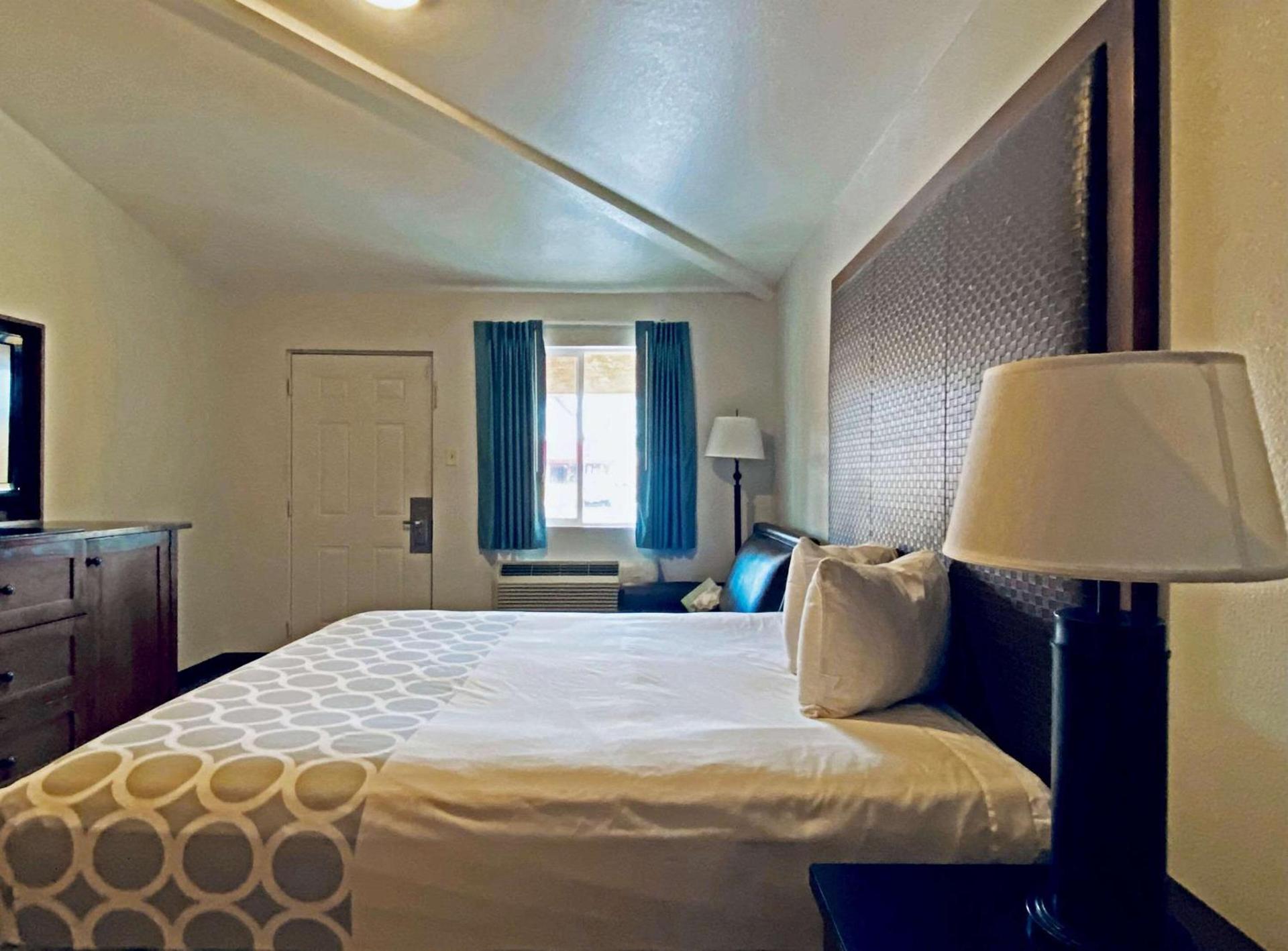 Rodeway Inn Old Town Scottsdale photo 12