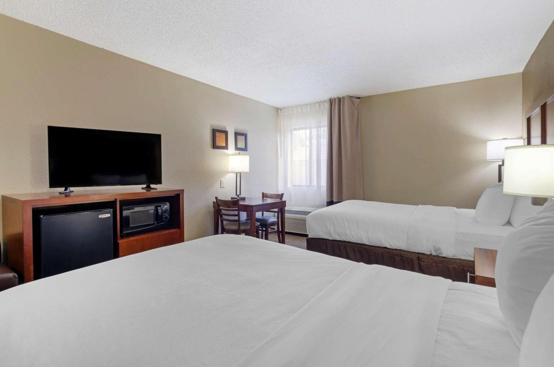 Comfort Inn Bluefield photo 10