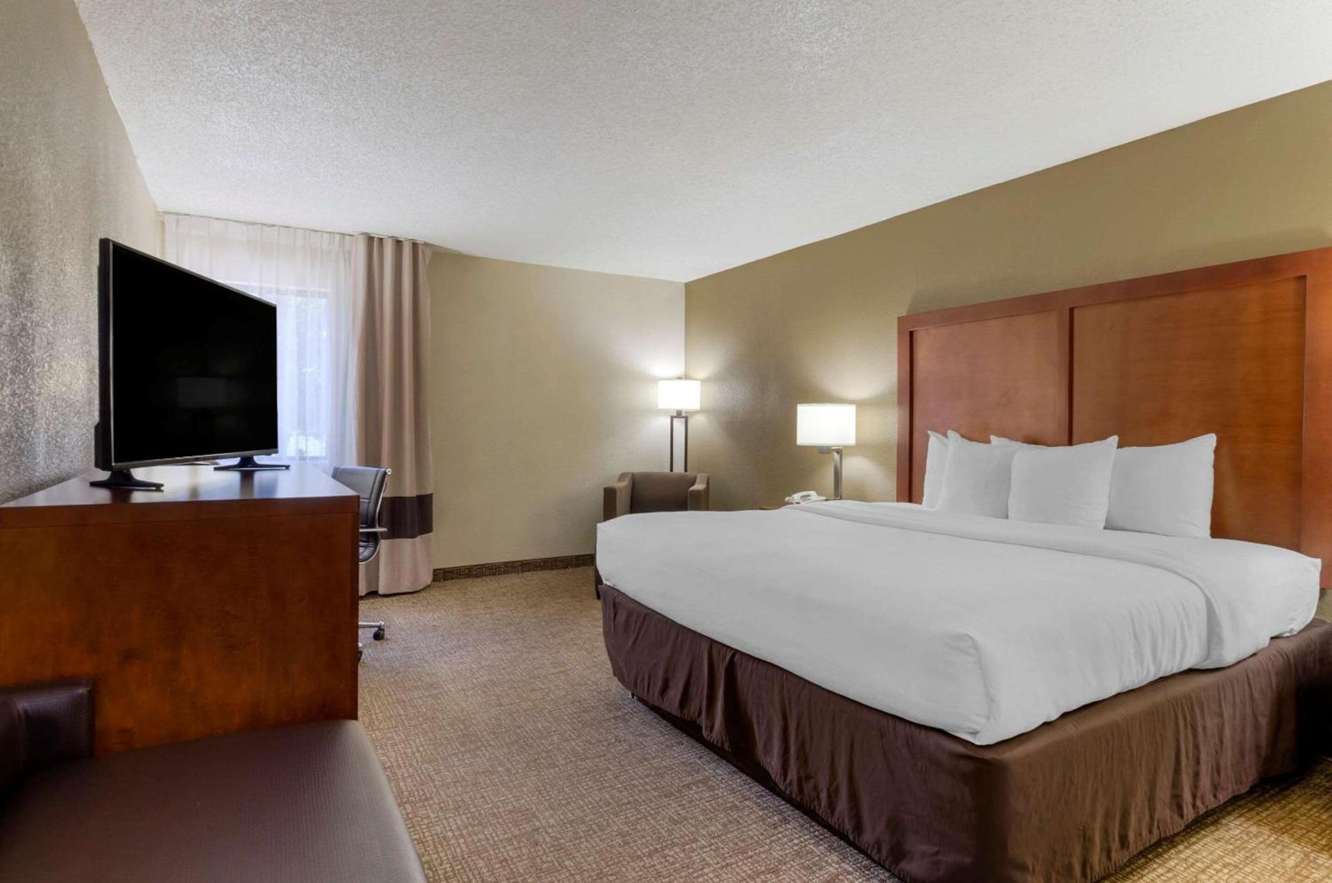 Comfort Inn Bluefield photo 13