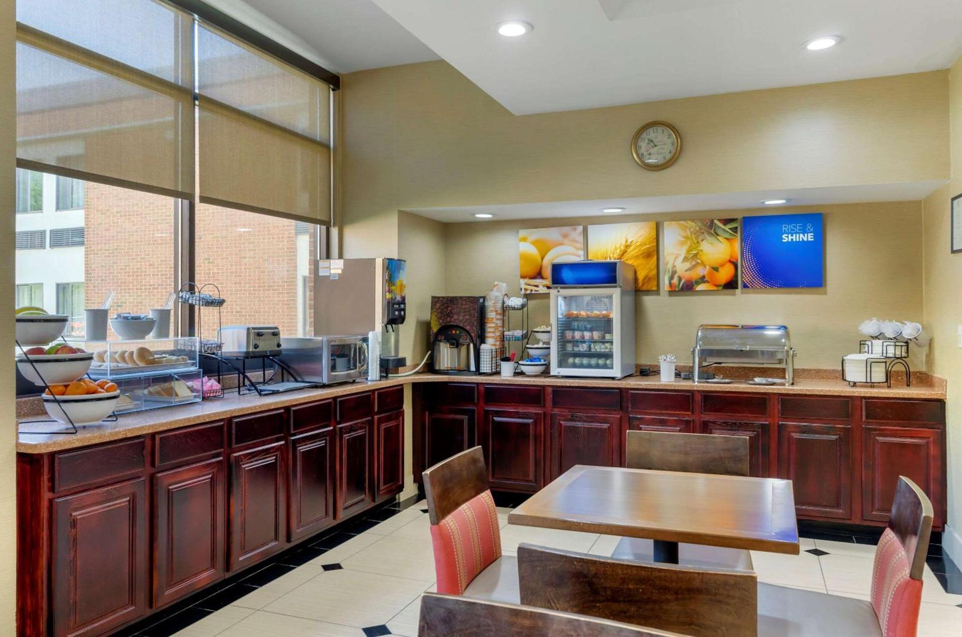 Comfort Inn Bluefield photo 26